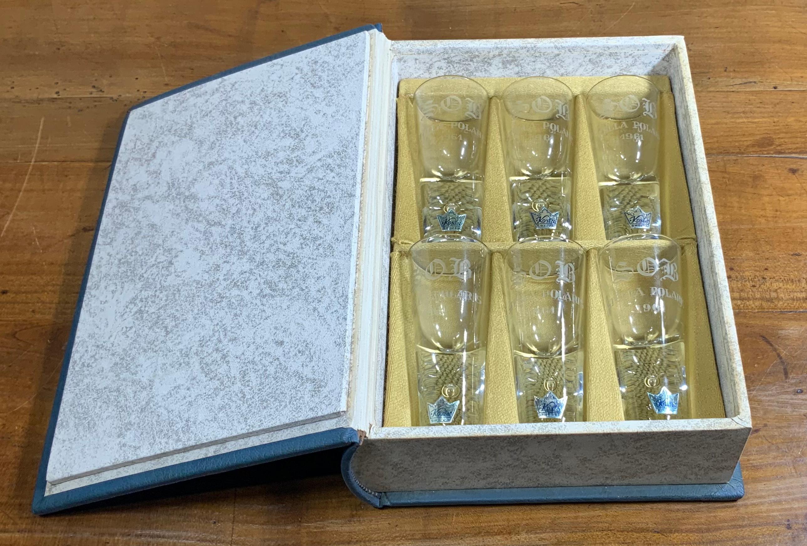 Suédois Ensemble de six verres à vodka par Stella Polaris en vente