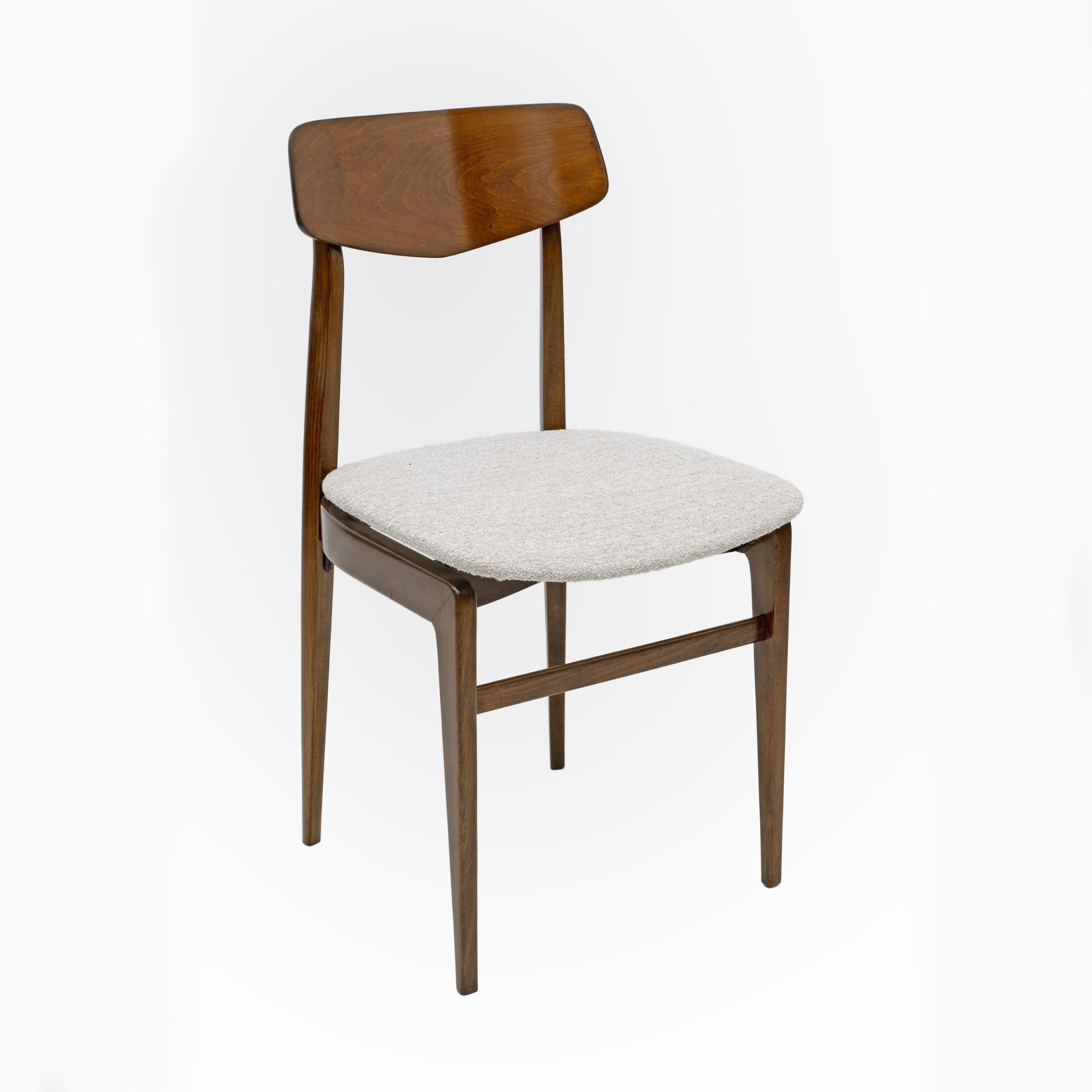 Mid-20th Century Set of Six Walnut-Stained Beech and Bouclè Fabric Dining Chairs, Denmark, 1960s For Sale
