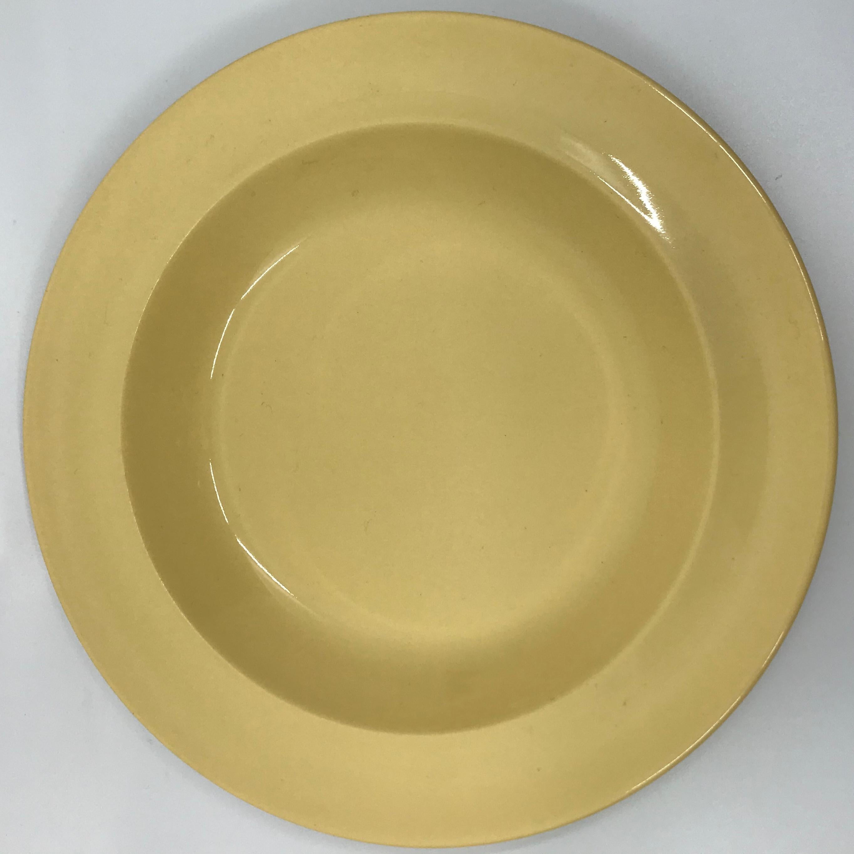Glazed Set of Six Wedgwood Yellow Plates For Sale