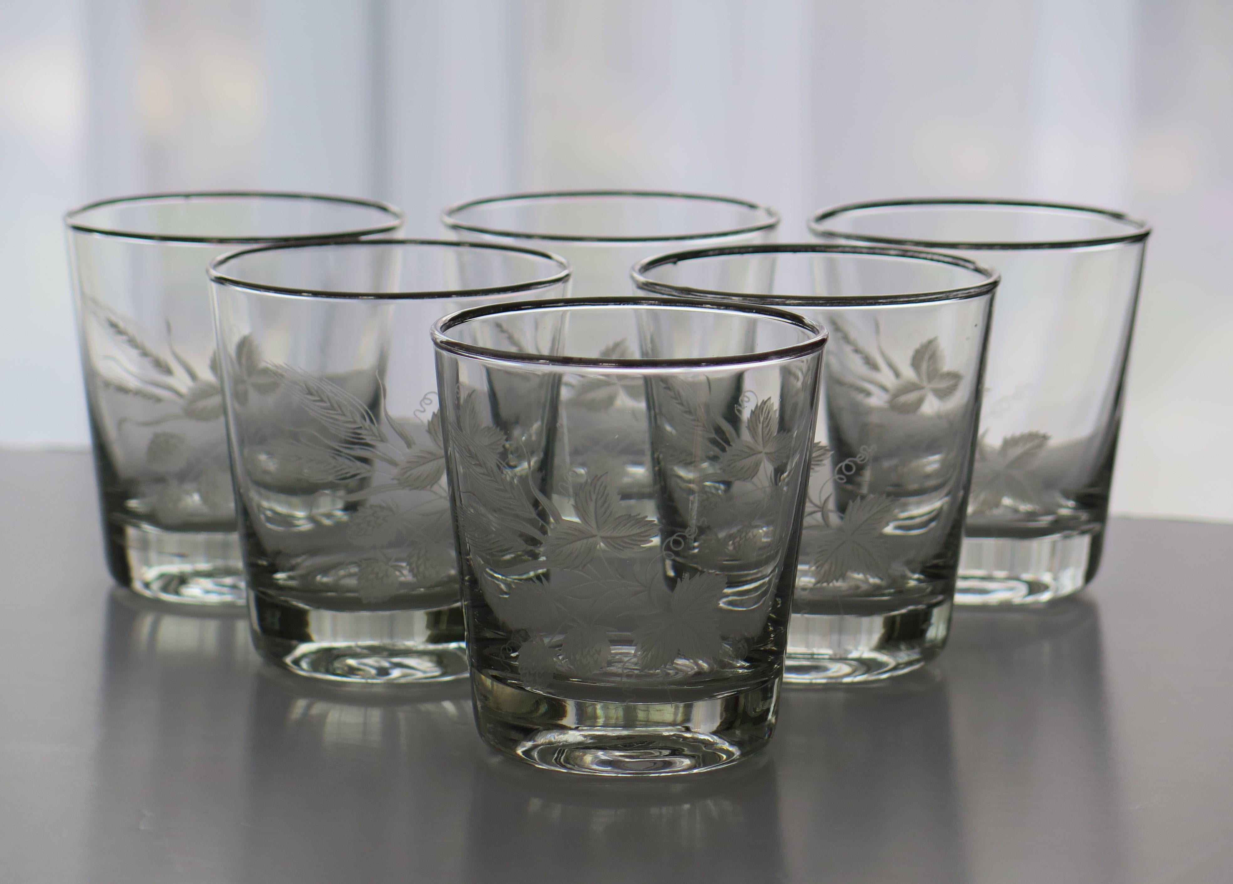 Set of SIX Whisky Drinking Glasses Barley Decoration & Silver Rim, circa 1950s For Sale 3