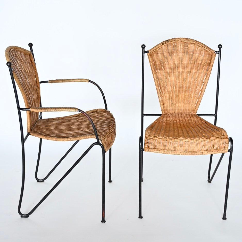 Mid-Century moderno Set di sei sedie da pranzo in vimini e ferro di Frederic Weinberg, anni '50 in vendita