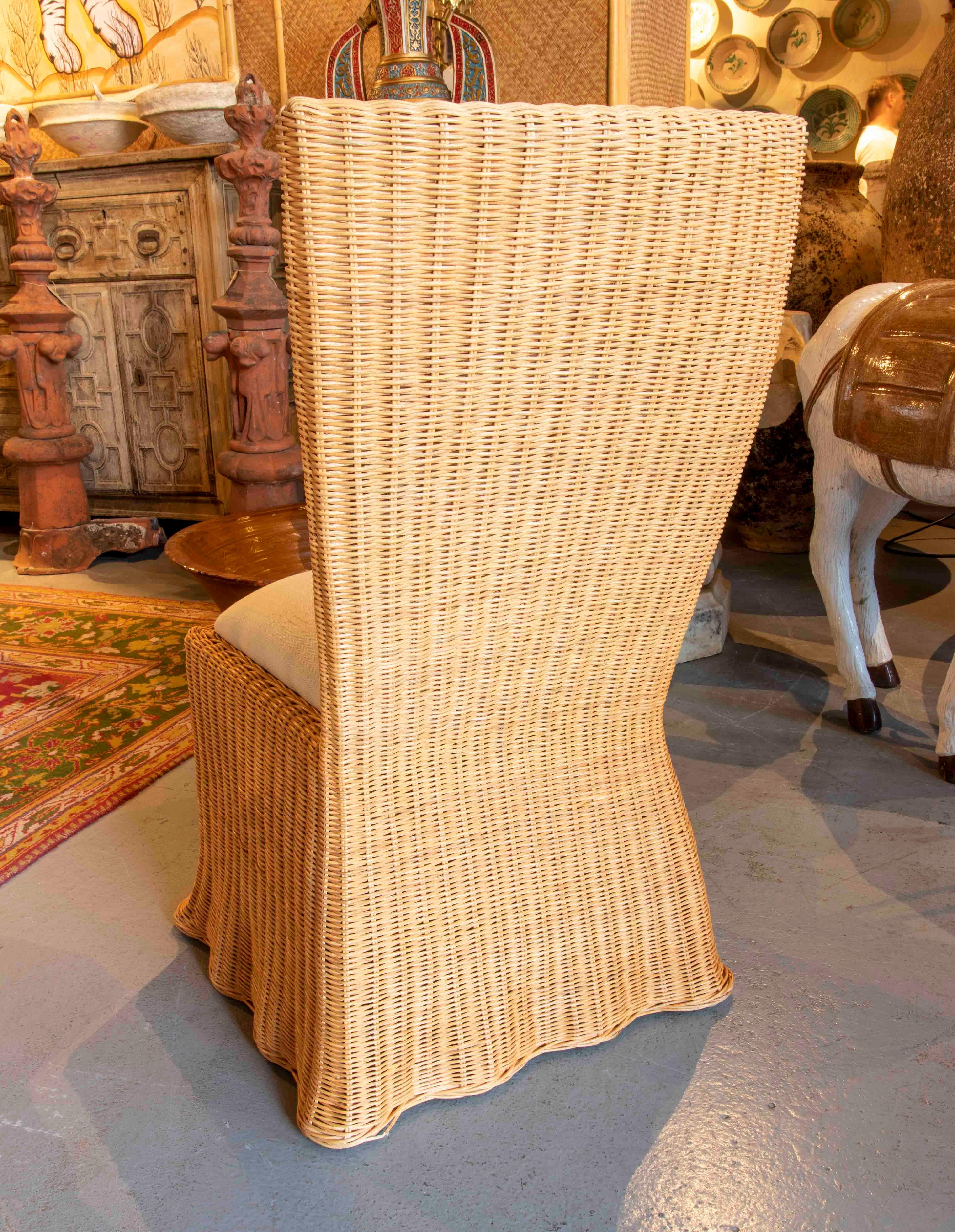 Fabric Set of Six Wicker Chairs with Wavy Shapes and Beige Cushions For Sale