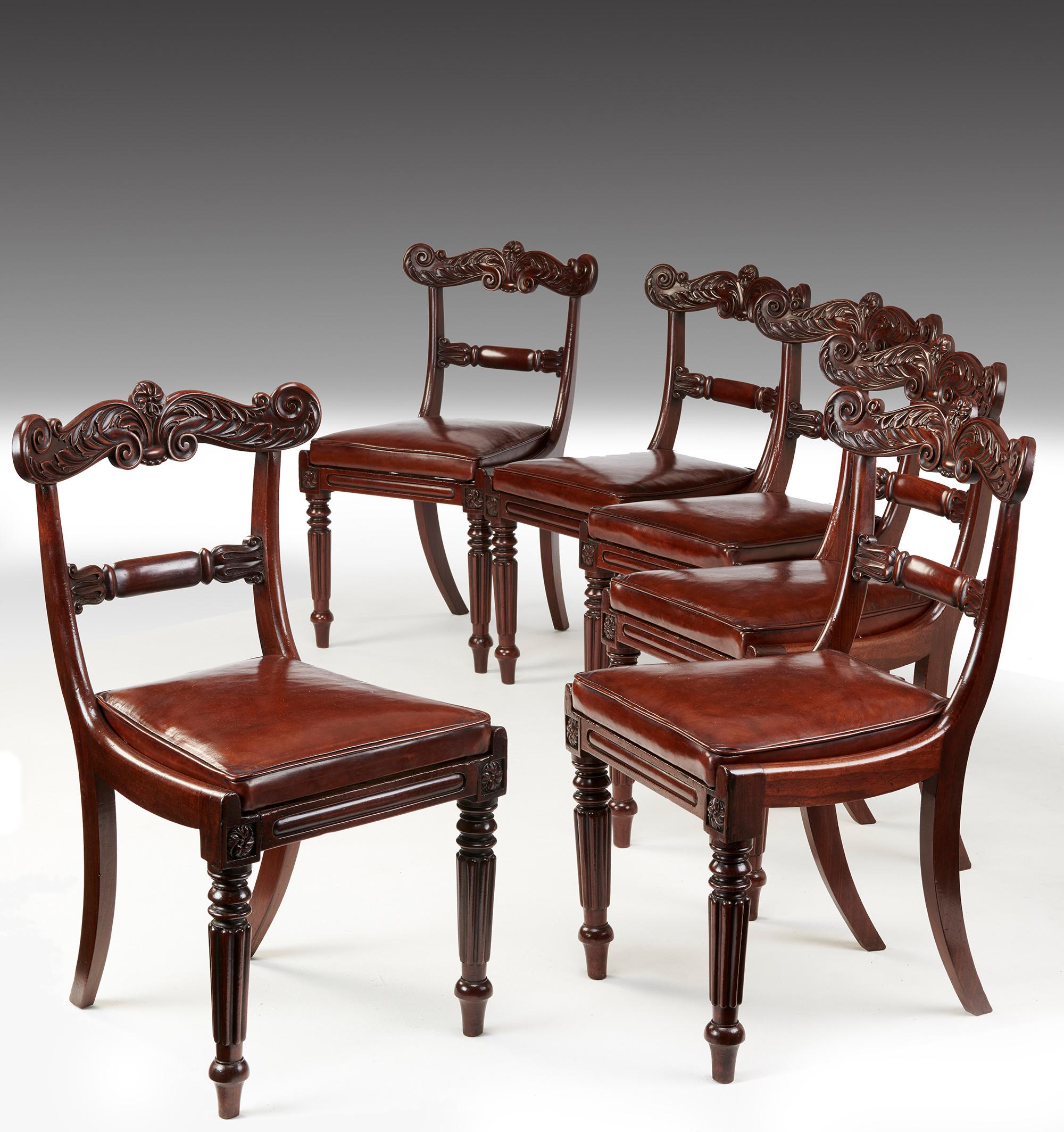 Set of Six William IV Mahogany and Leather Dining Chairs (19. Jahrhundert)