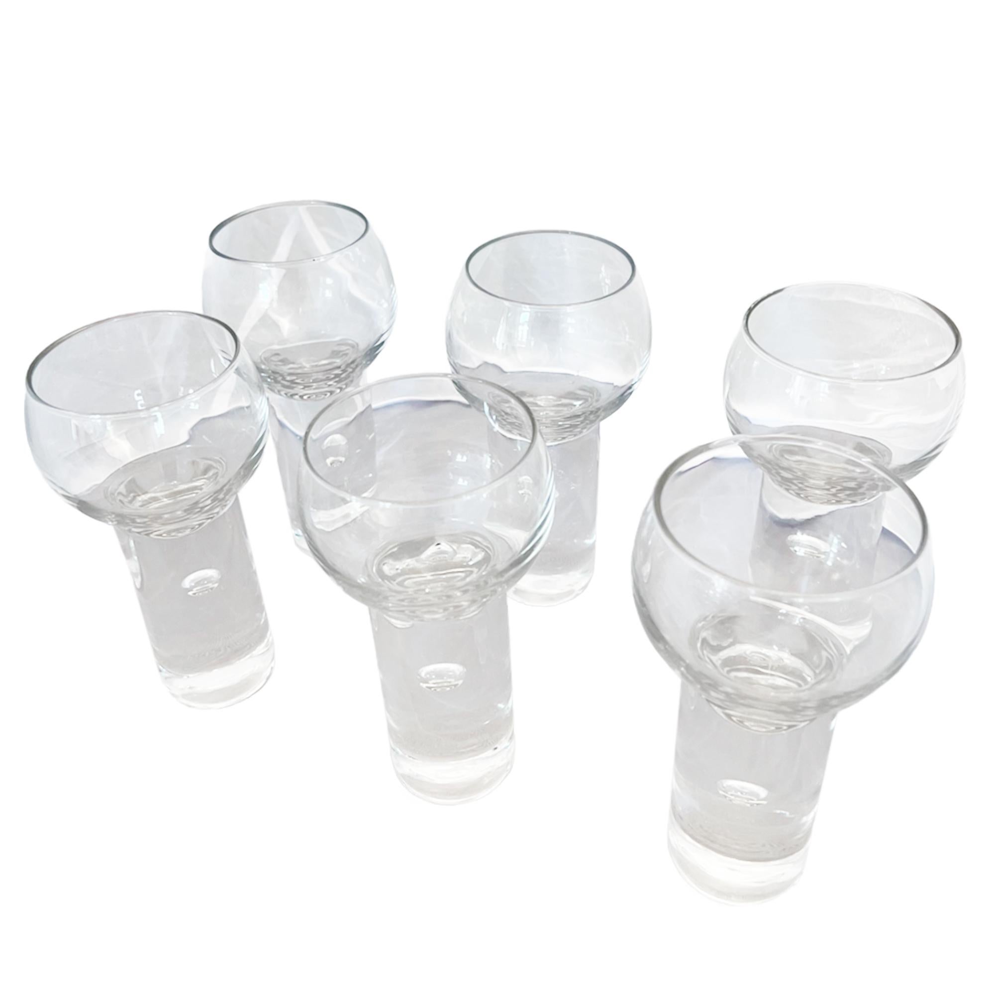 Set of Six Wine Glasses, Italian 1960s In Good Condition For Sale In London, GB