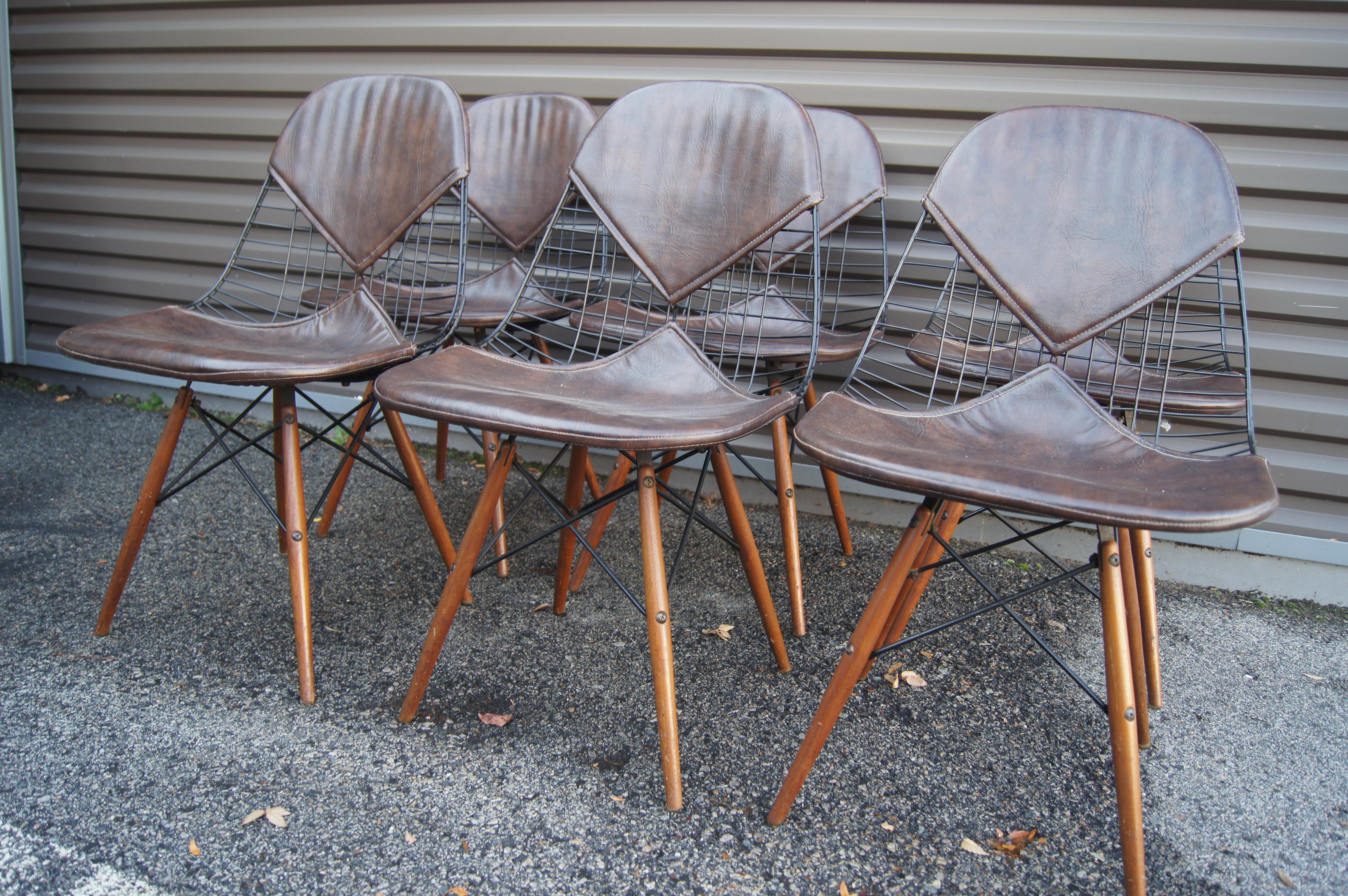 American Set of Six Wire Chairs with Dowel Legs and Bikini Pad by Charles and Ray Eames For Sale