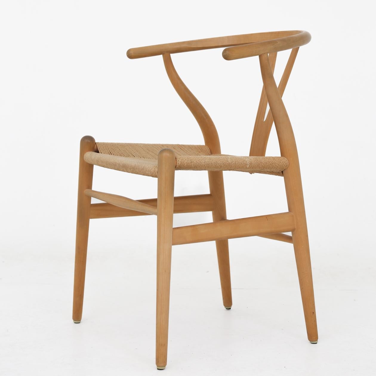 Scandinavian Modern Set of Six Wishbone Chairs by Hans J. Wegner For Sale