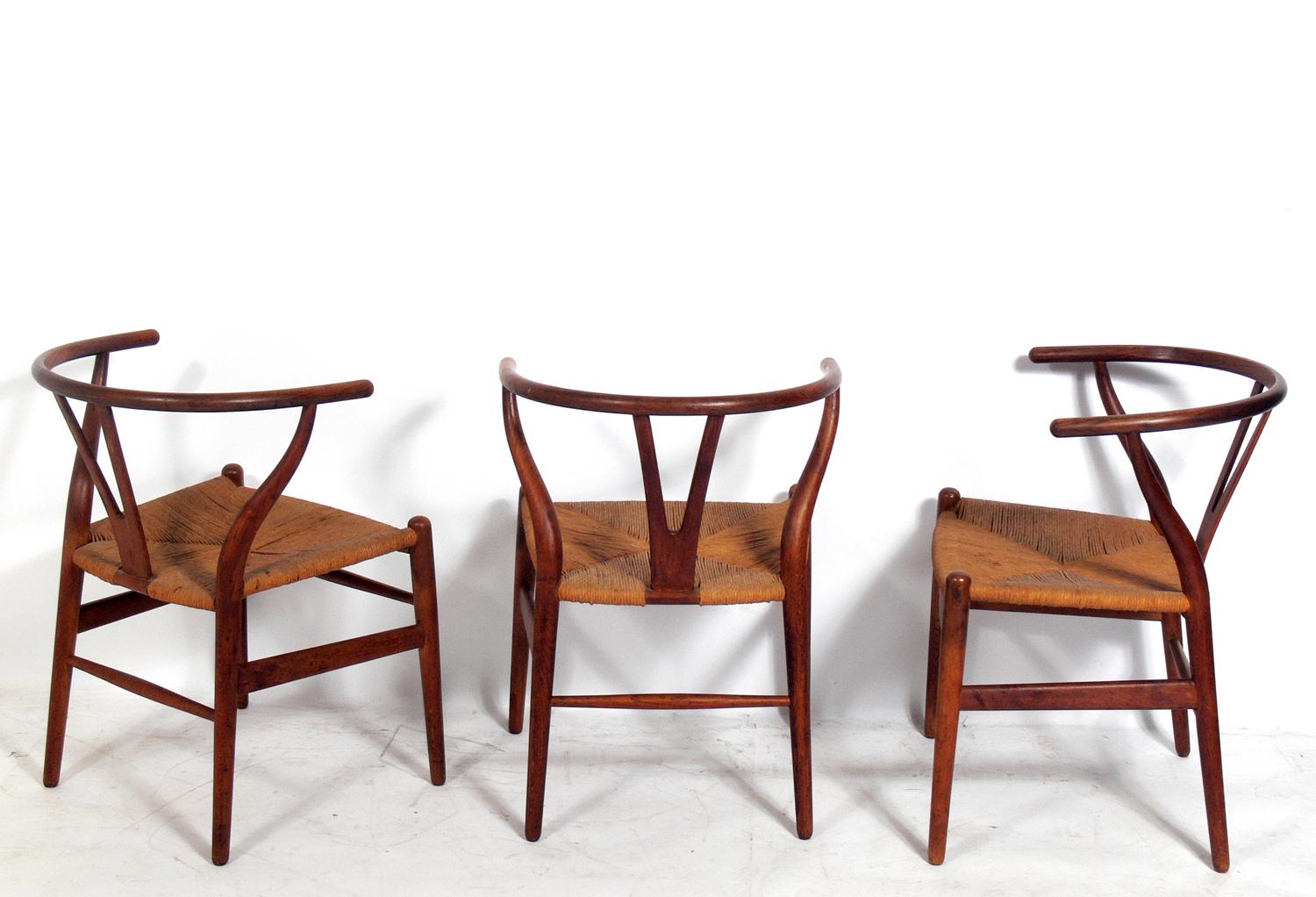 Mid-Century Modern Set of Six Wishbone Dining Chairs Attributed to Hans Wegner
