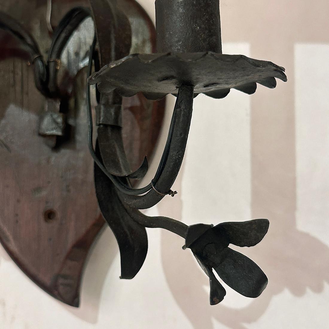 Set of Six Wood and Iron Sconces In Good Condition For Sale In New York, NY
