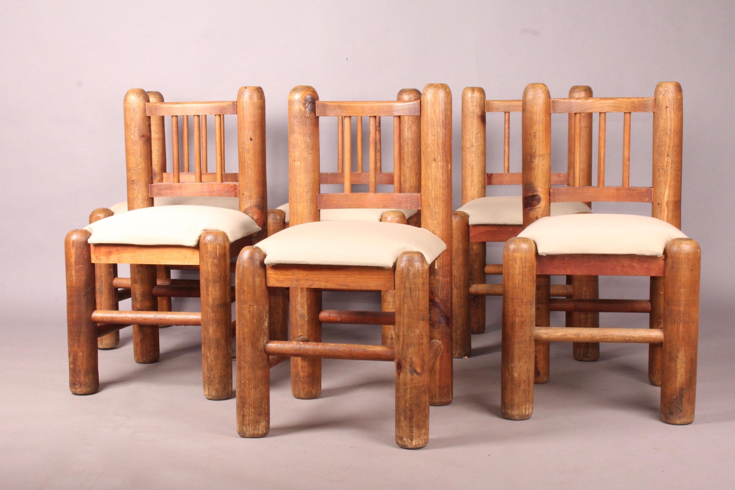 Set of Six Wood Chairs In Good Condition In grand Lancy, CH