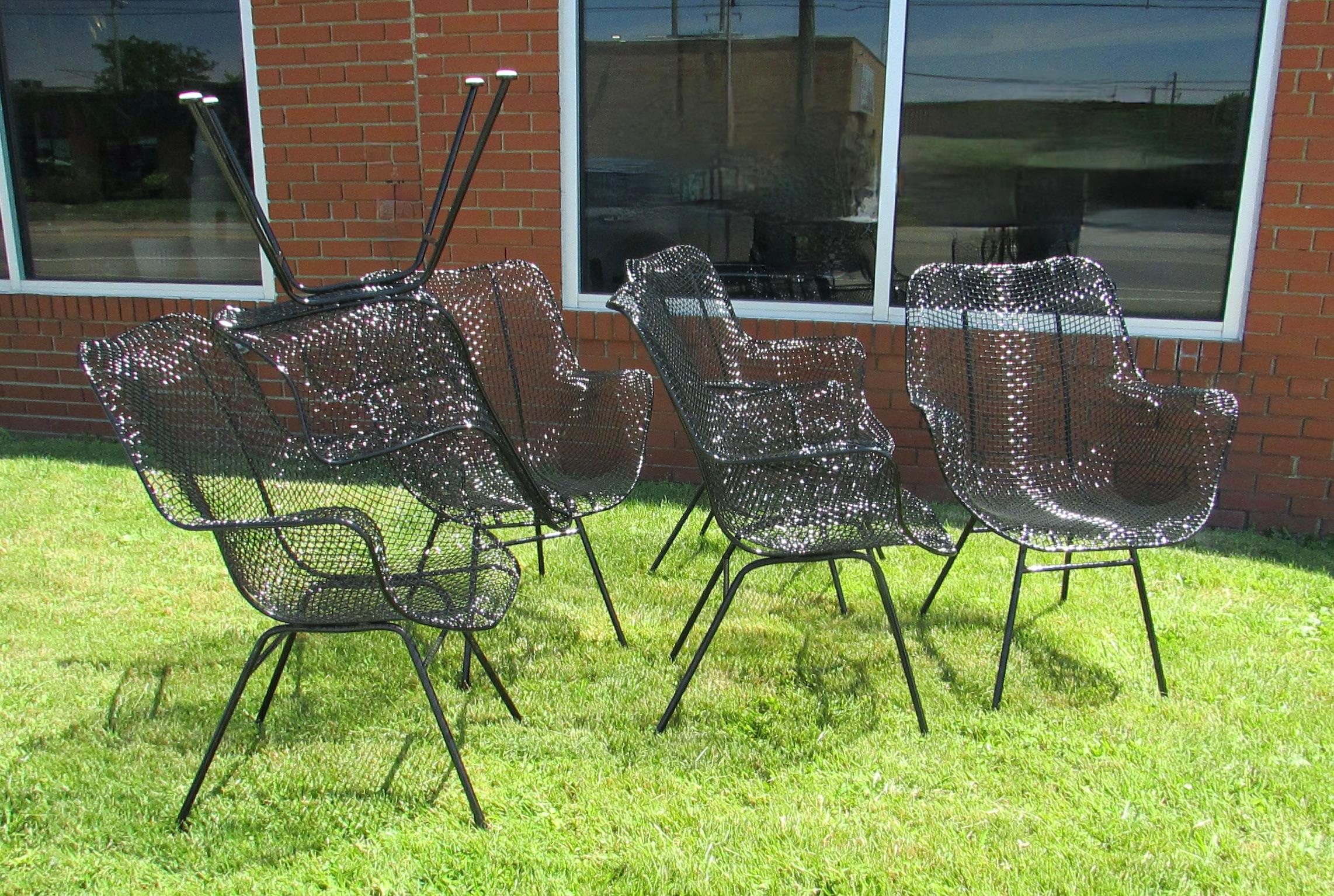 20th Century Set of six Woodard Sculptura wrought iron tall back dining height chairs For Sale