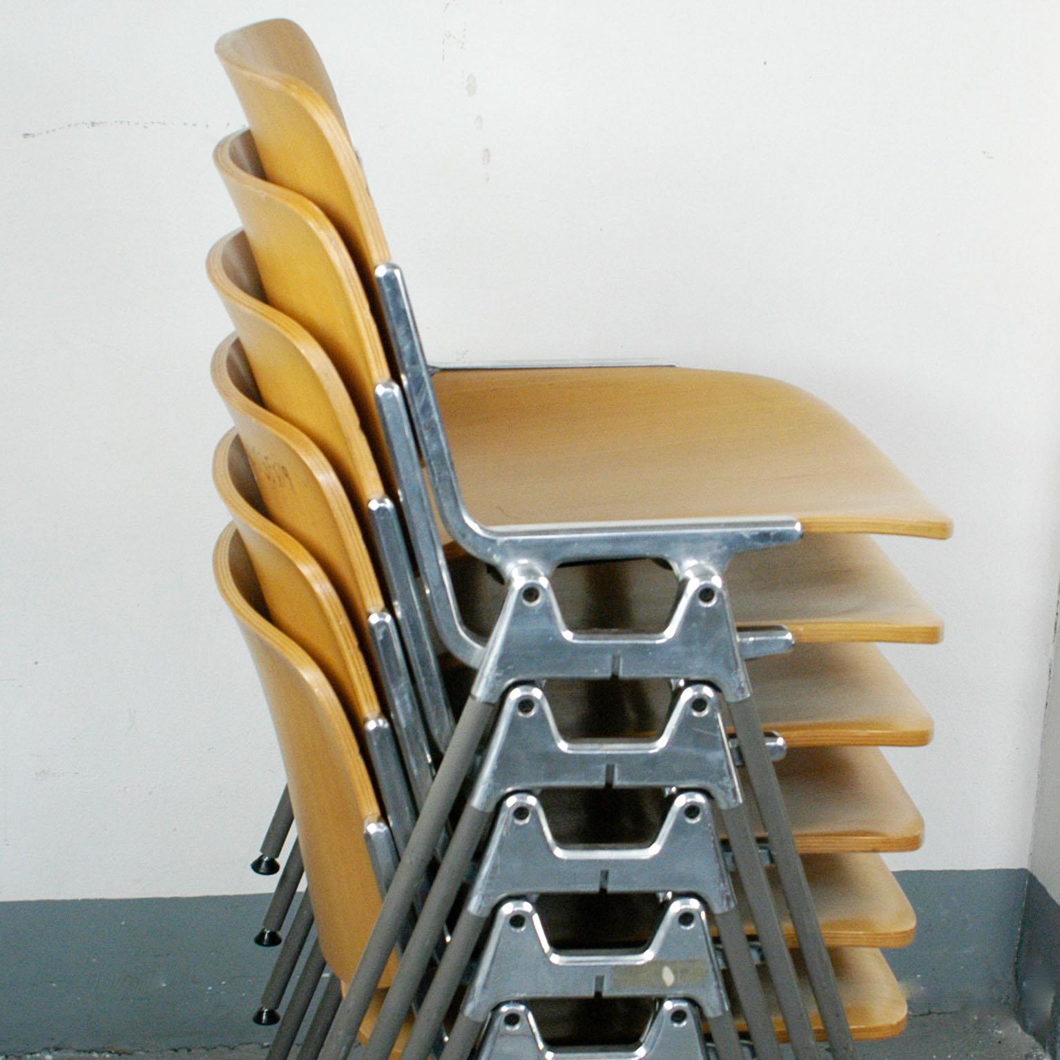 Italian Set of Six Wooden Castelli DSC 106 Stacking Chairs by Giancarlo Piretti