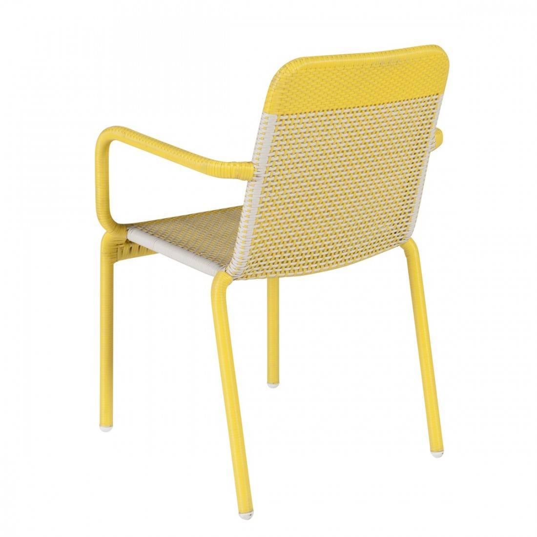 Set of six yellow and warm white braided resin armchairs indoor/outdoor. They will be perfect on your terrace, in your veranda, your winter garden, even around the dining table! Design, retro style, practical (stackable!) never used.