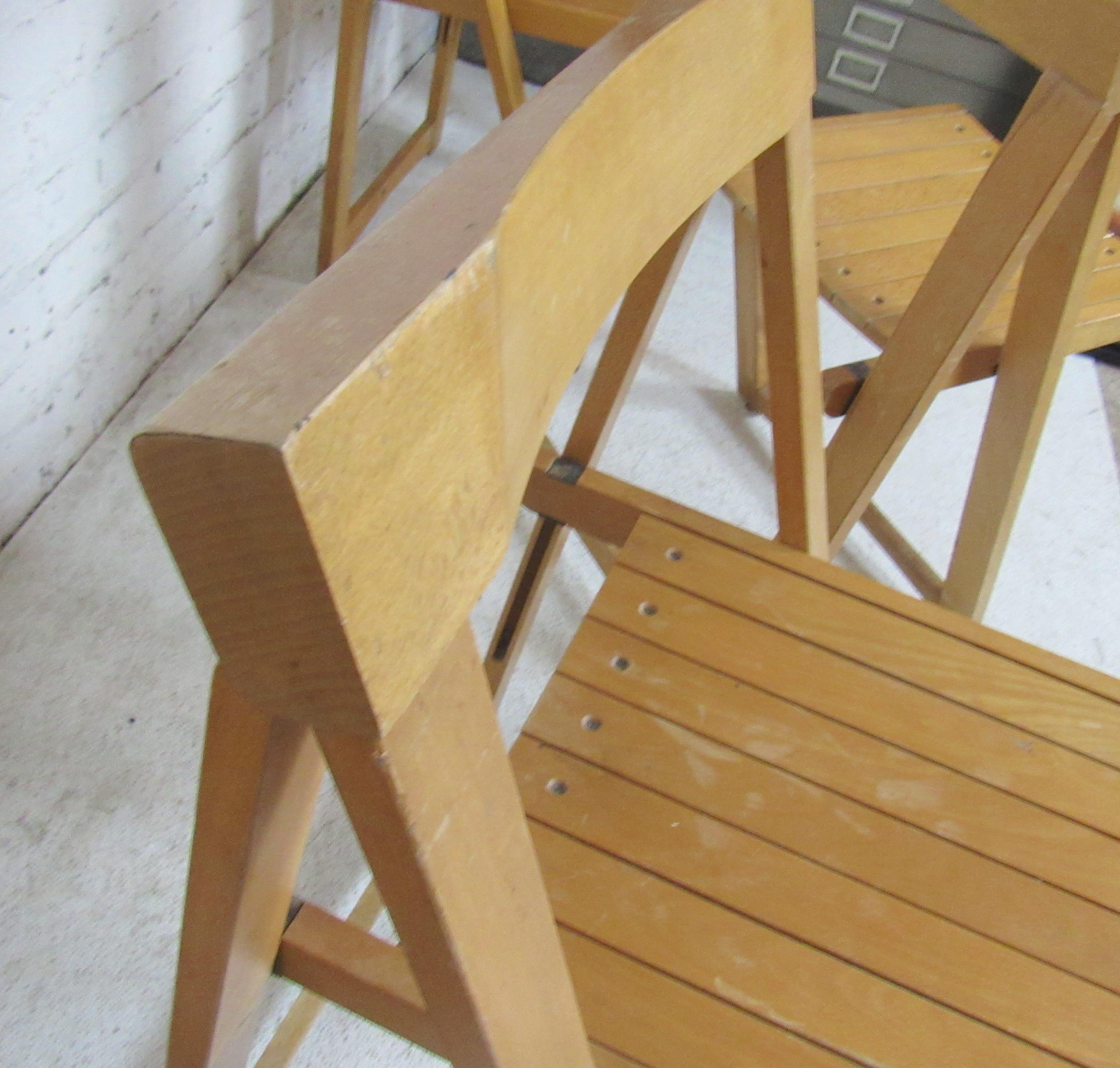 Set of Slat Folding Chairs In Good Condition In Brooklyn, NY
