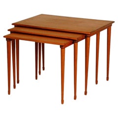 Set schlanker skandinavischer Schachteltische von Brode Blindheim