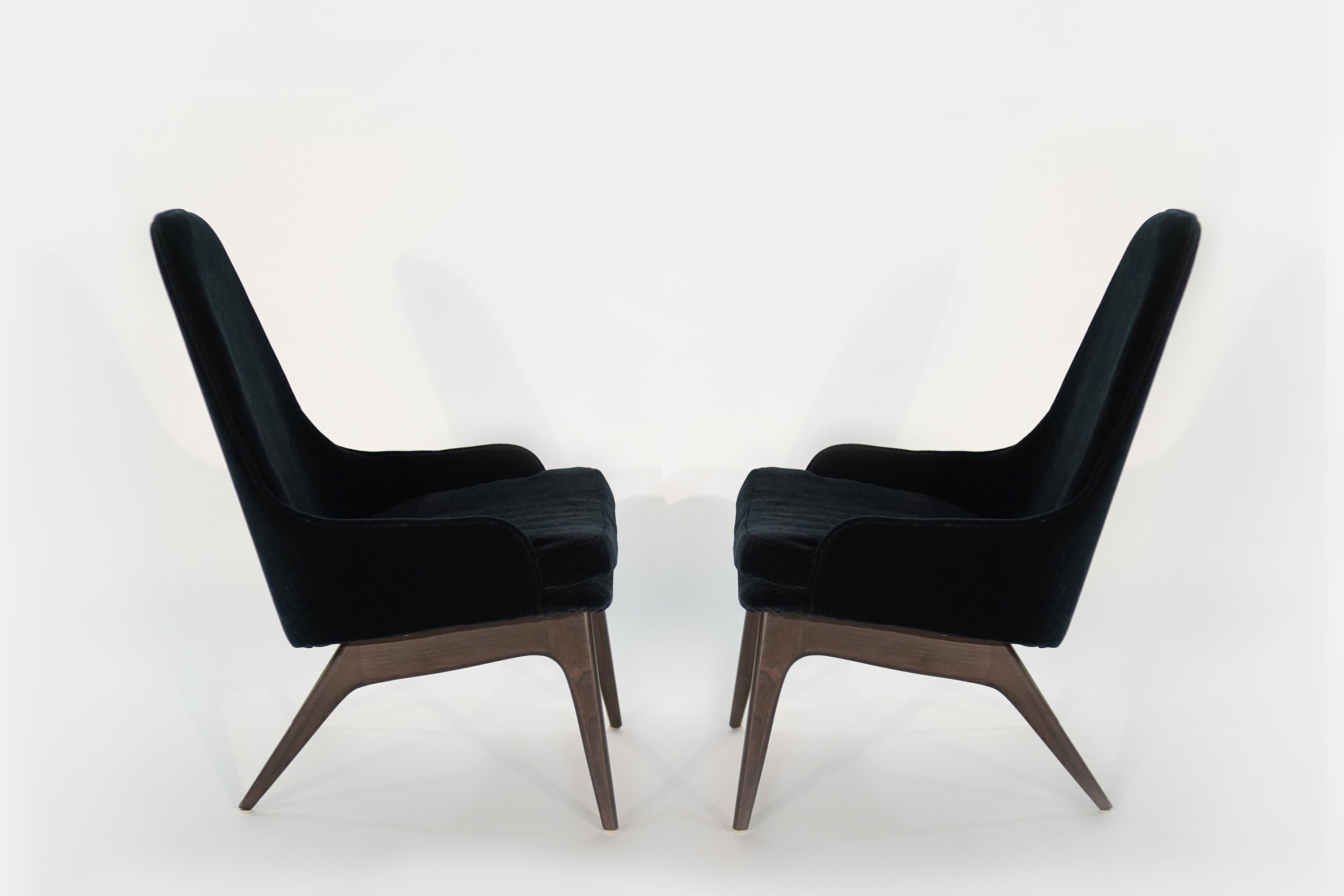 Mid-Century Modern Set of Slipper Chairs by Adrian Pearsall in Navy Mohair, 1950s For Sale