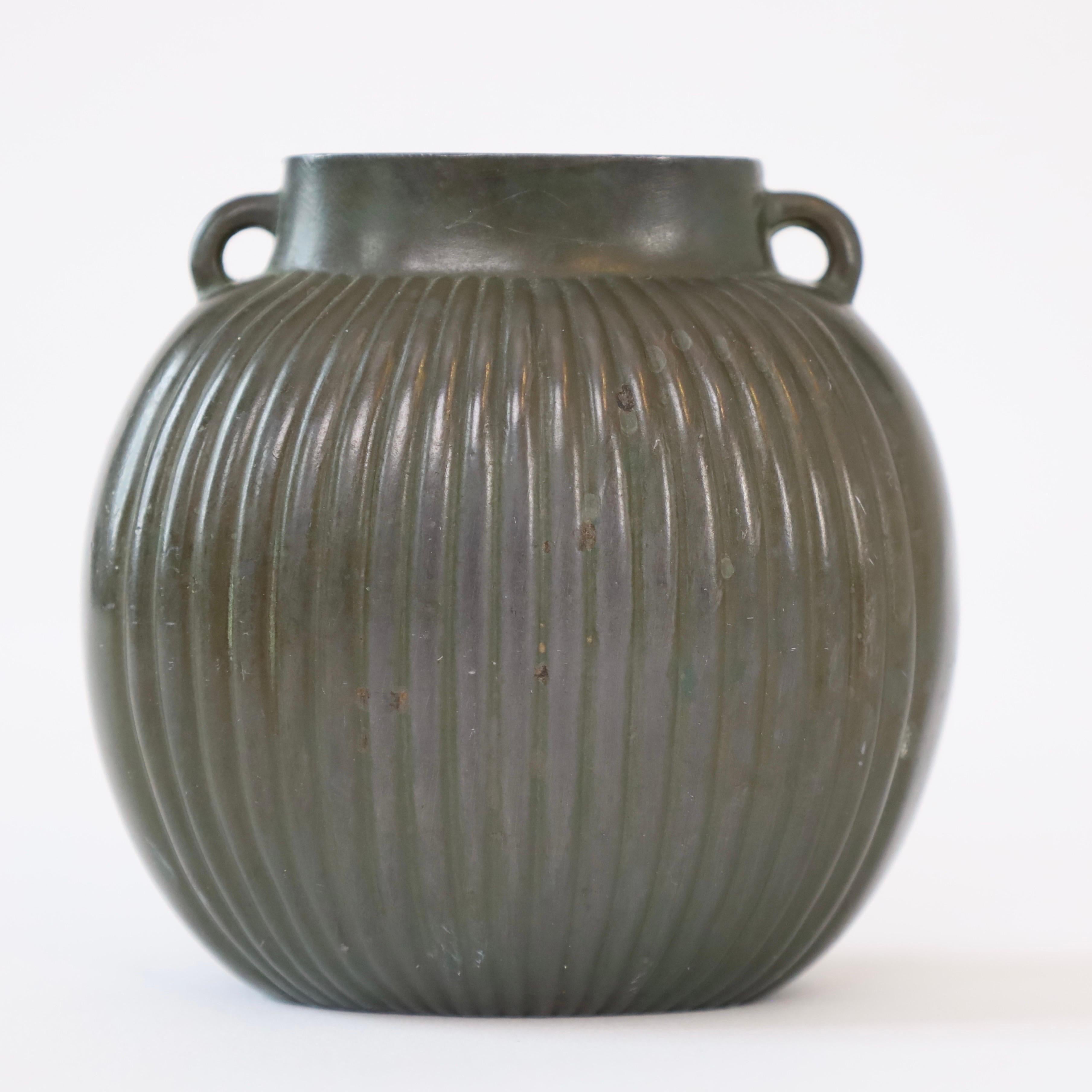 Set of small art deco vases by Just Andersen, 1930s, Denmark For Sale 4