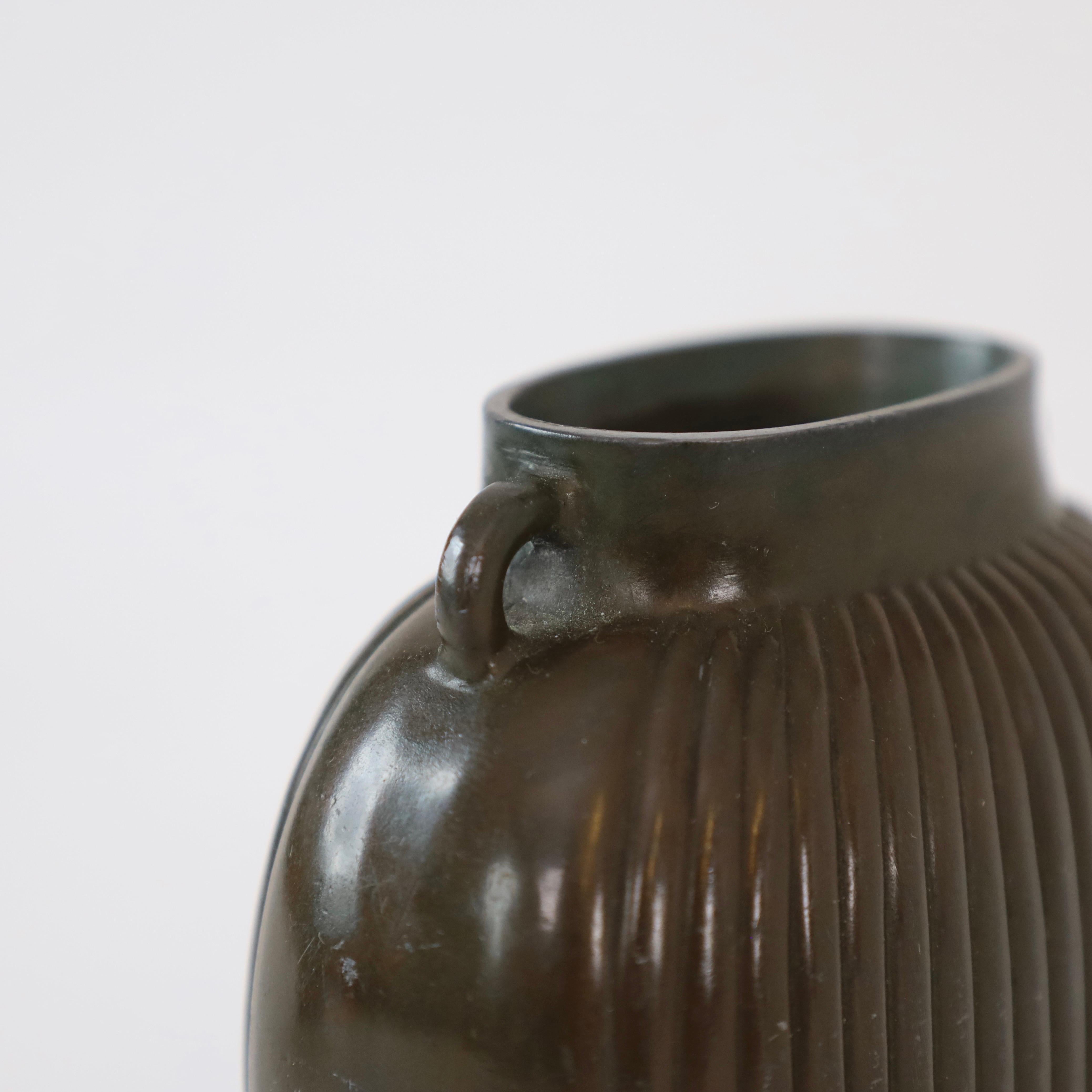 Set kleiner Art-Déco-Vasen von Just Andersen, 1930er Jahre, Dänemark im Zustand „Relativ gut“ im Angebot in Værløse, DK