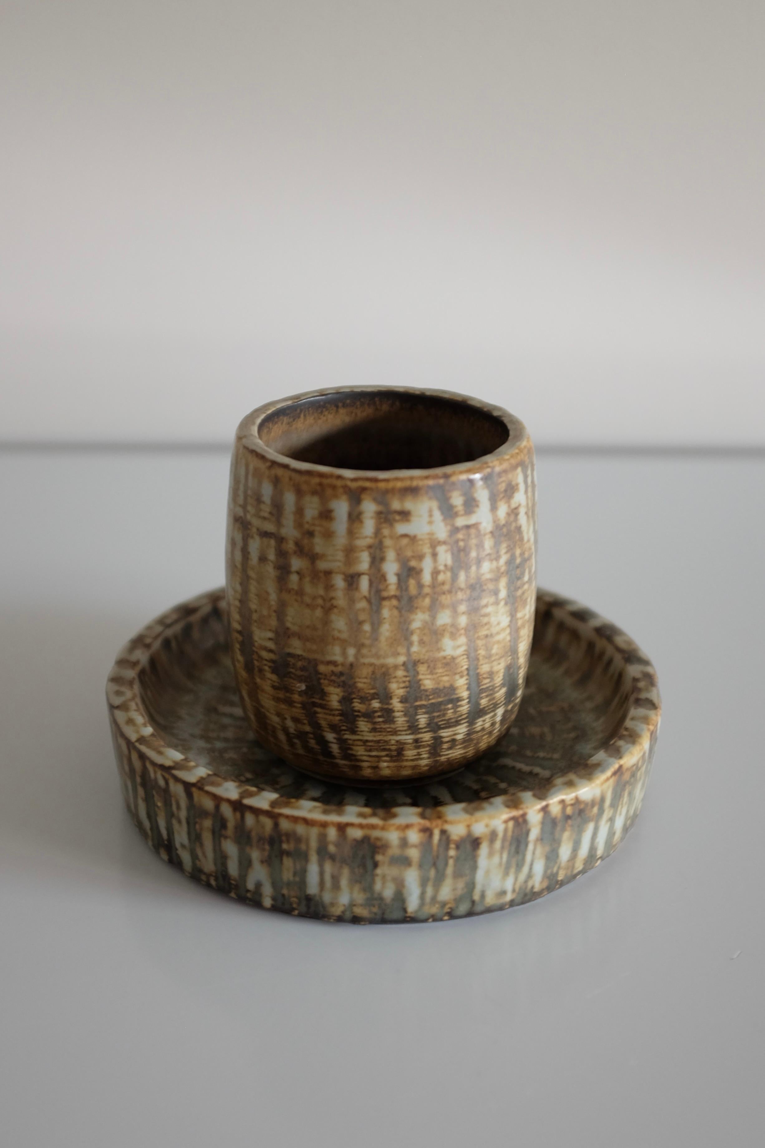 Set of Small Ceramic bowl and vase by Gunnar Nylund In Good Condition For Sale In New York, NY