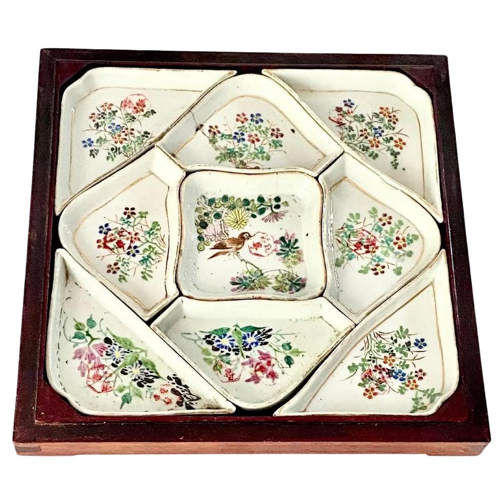 Set of Small Porcelain Serving Dish, in Wooden Box, China, 19th Century For Sale