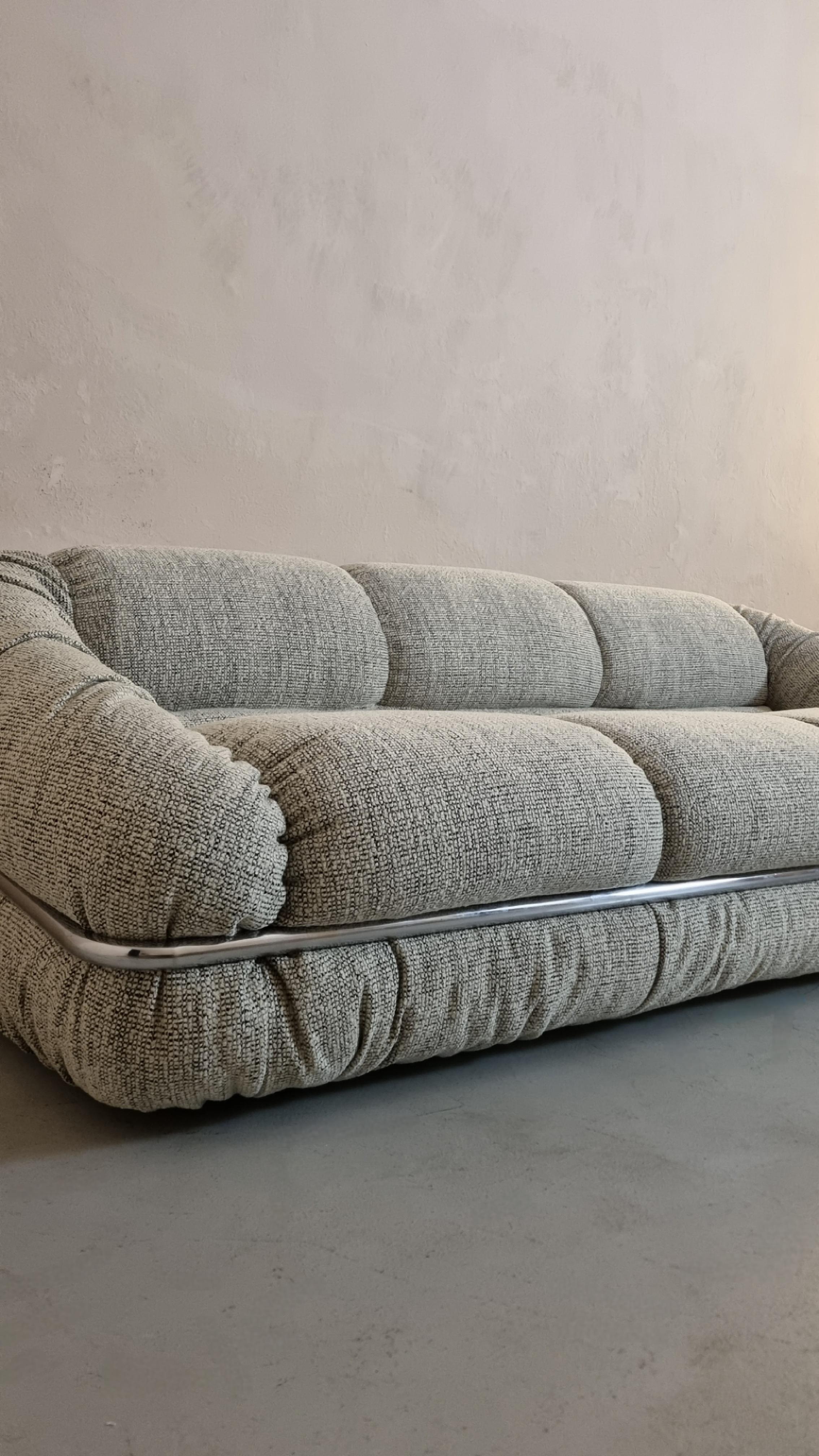 Set of sofa 3 seater and armchairs of Italian Production, 1970 8