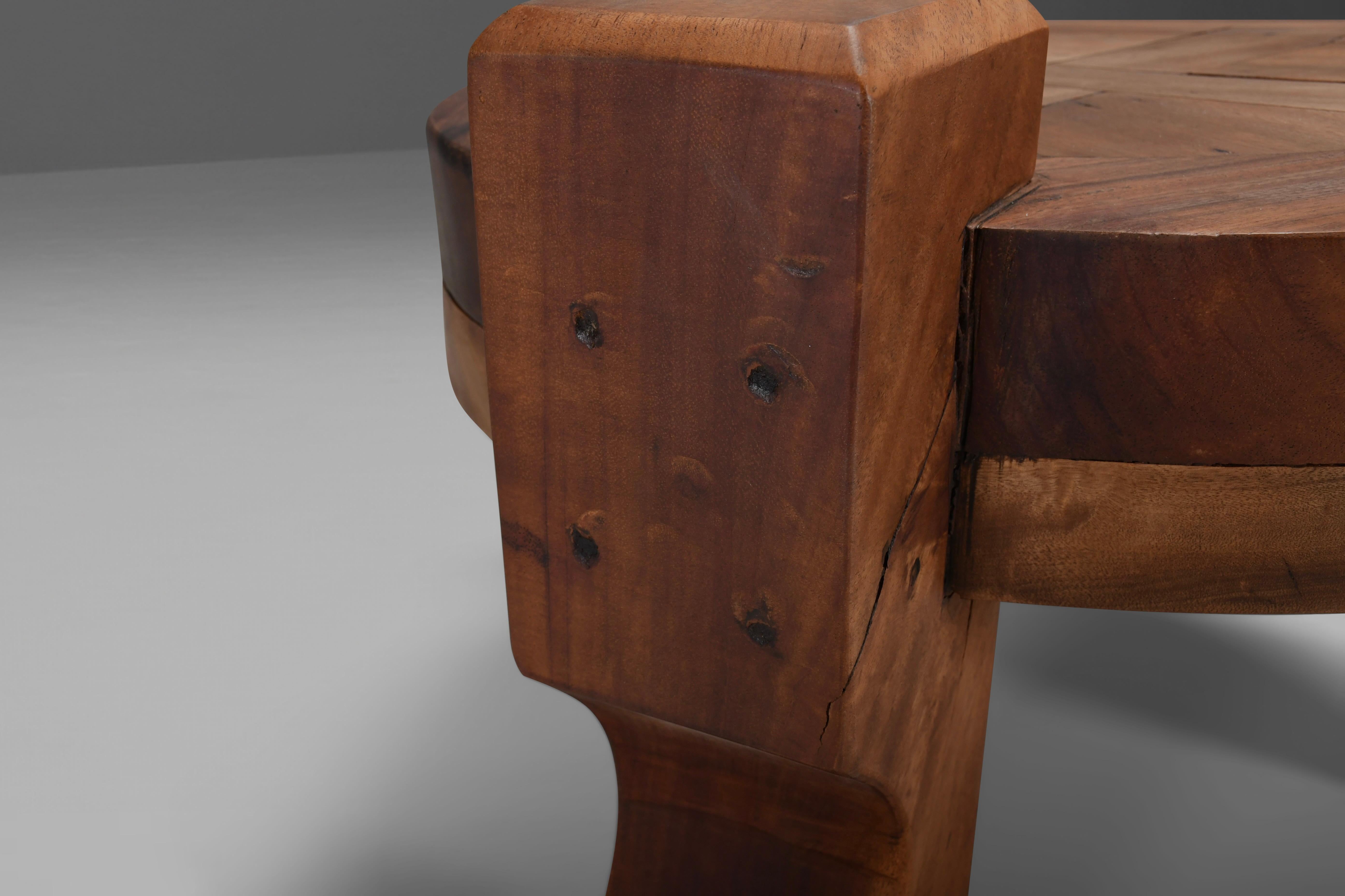 Set of Solid wooden Brutalist end tables, Brazil, 1960s   For Sale 2