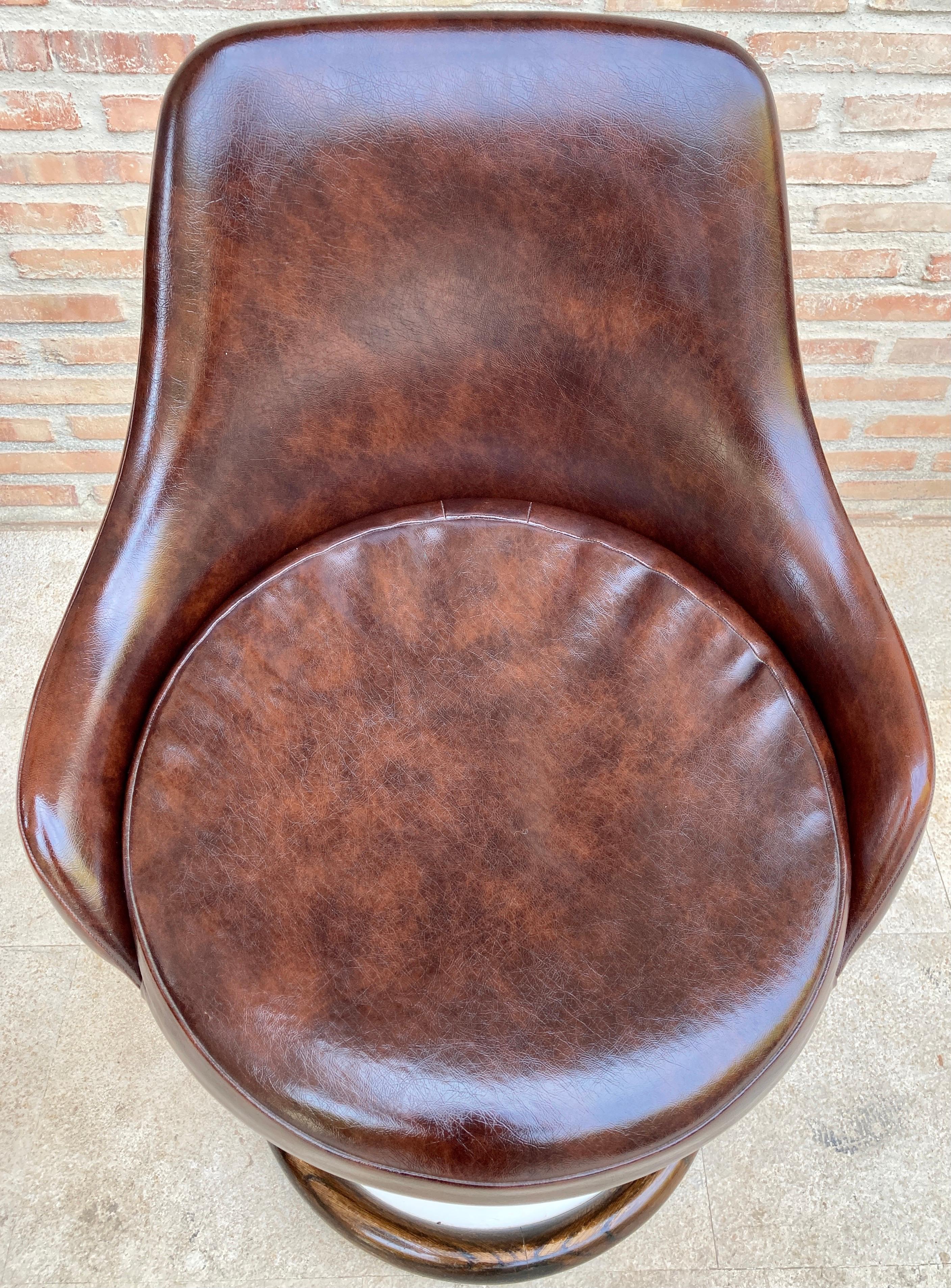Set of Space Age Swivel Chairs in Original Brown Leather For Sale 1