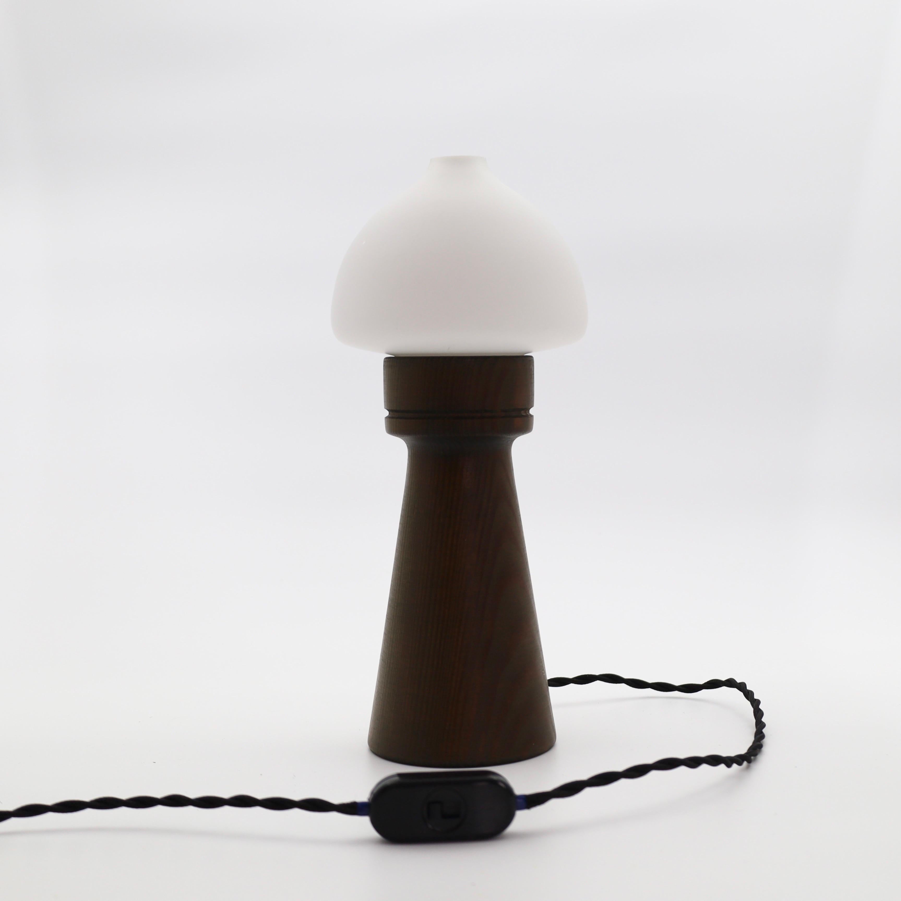 Lampes de nuit suédoises en bois de pin teinté par Uno Dahlen pour Aneta, Suède, 1970 en vente 2