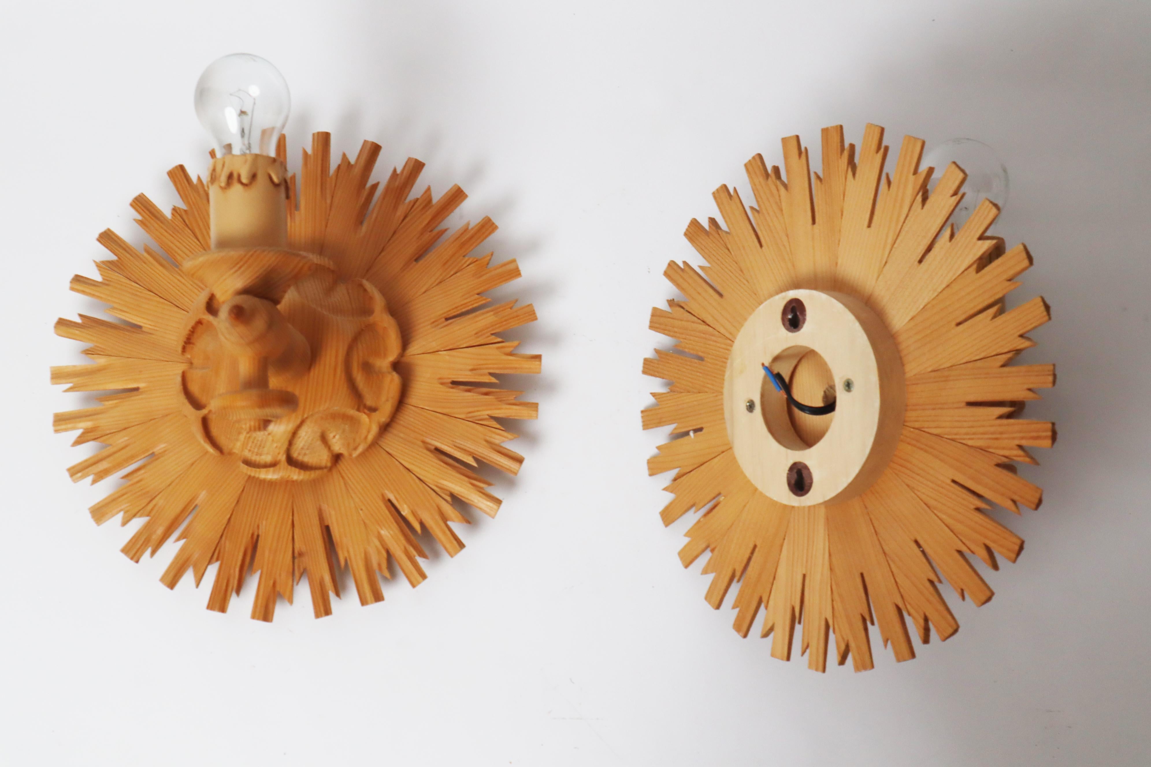 Juego de Apliques Sol Estallido de Madera en venta 1