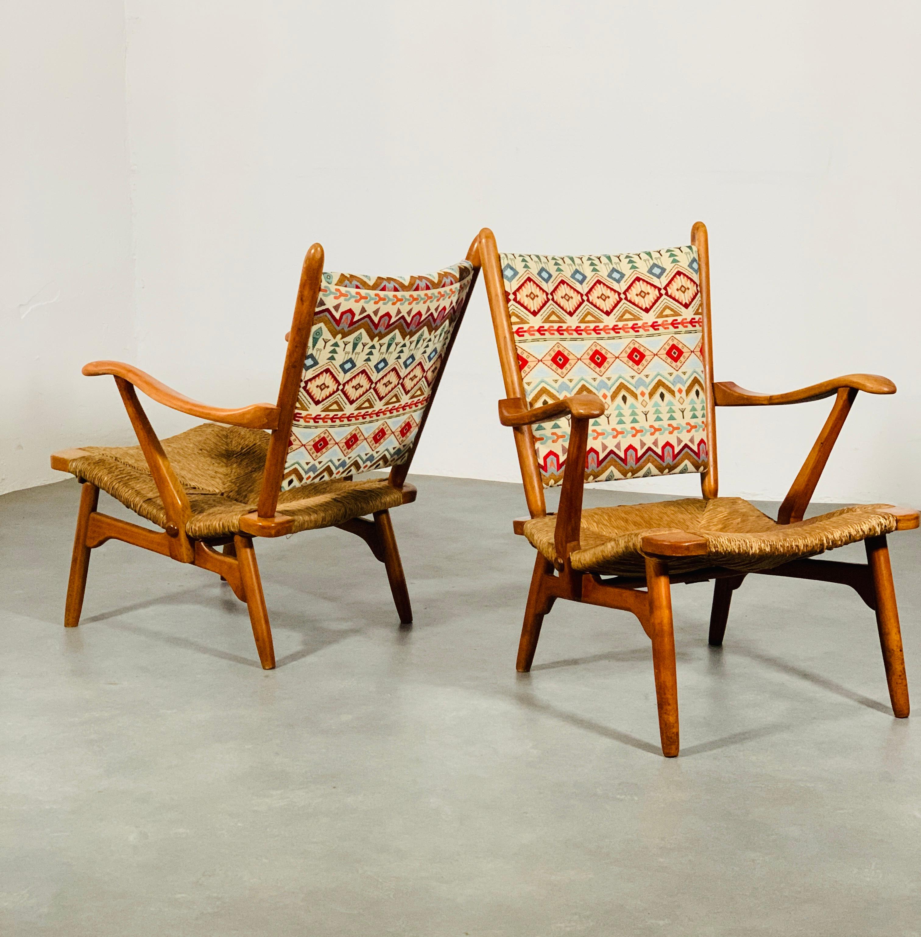Set of 'Ster Gelderland' cherrywood rush seat armchairs, 1960's For Sale 2