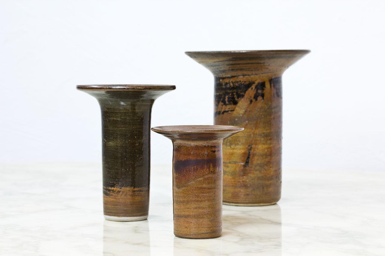 Set of three vases designed and
made by Carl-Harry Stålhane for
his own workshop Designhuset.
Hand thrown in Sweden during
the 1970s. Made of stoneware.
Signed.