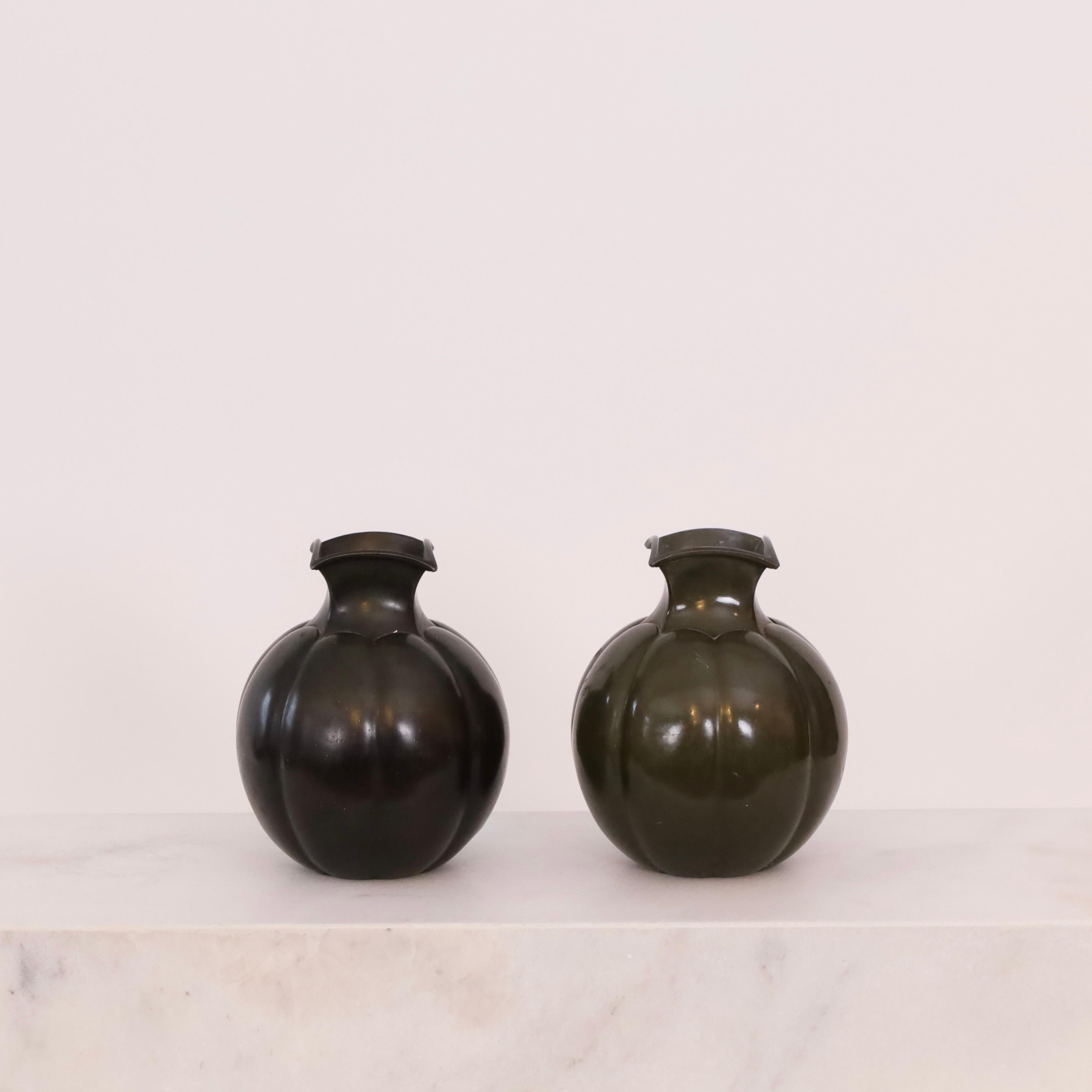 Set bedeutender Art-Déco-Vasen von Just Andersen, 1930er Jahre, Dänemark im Angebot 9