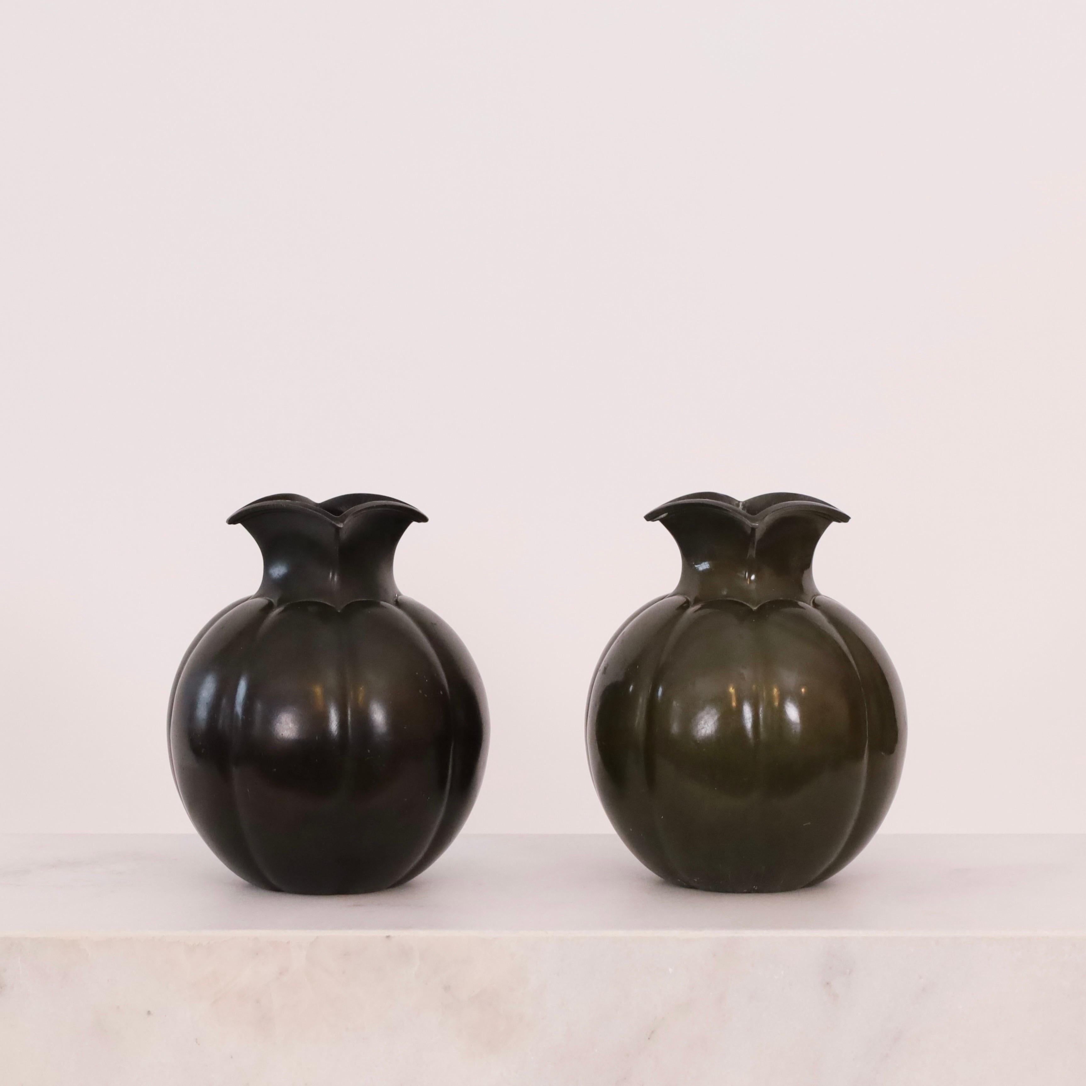 Set of substantial art deco vases by Just Andersen, 1930s, Denmark In Fair Condition For Sale In Værløse, DK