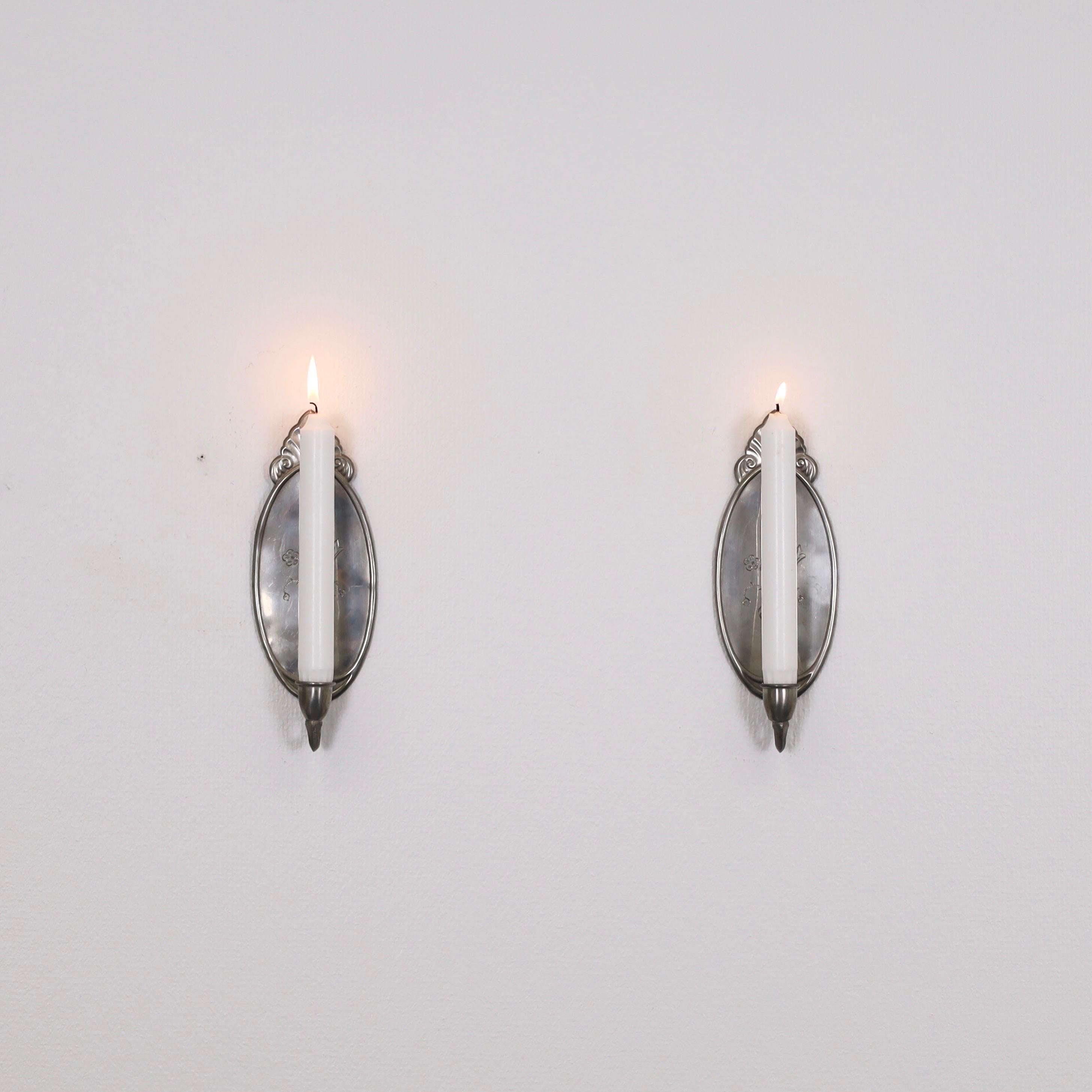 Set di candele svedesi Grace in peltro, anni '30, Svezia In condizioni discrete in vendita a Værløse, DK