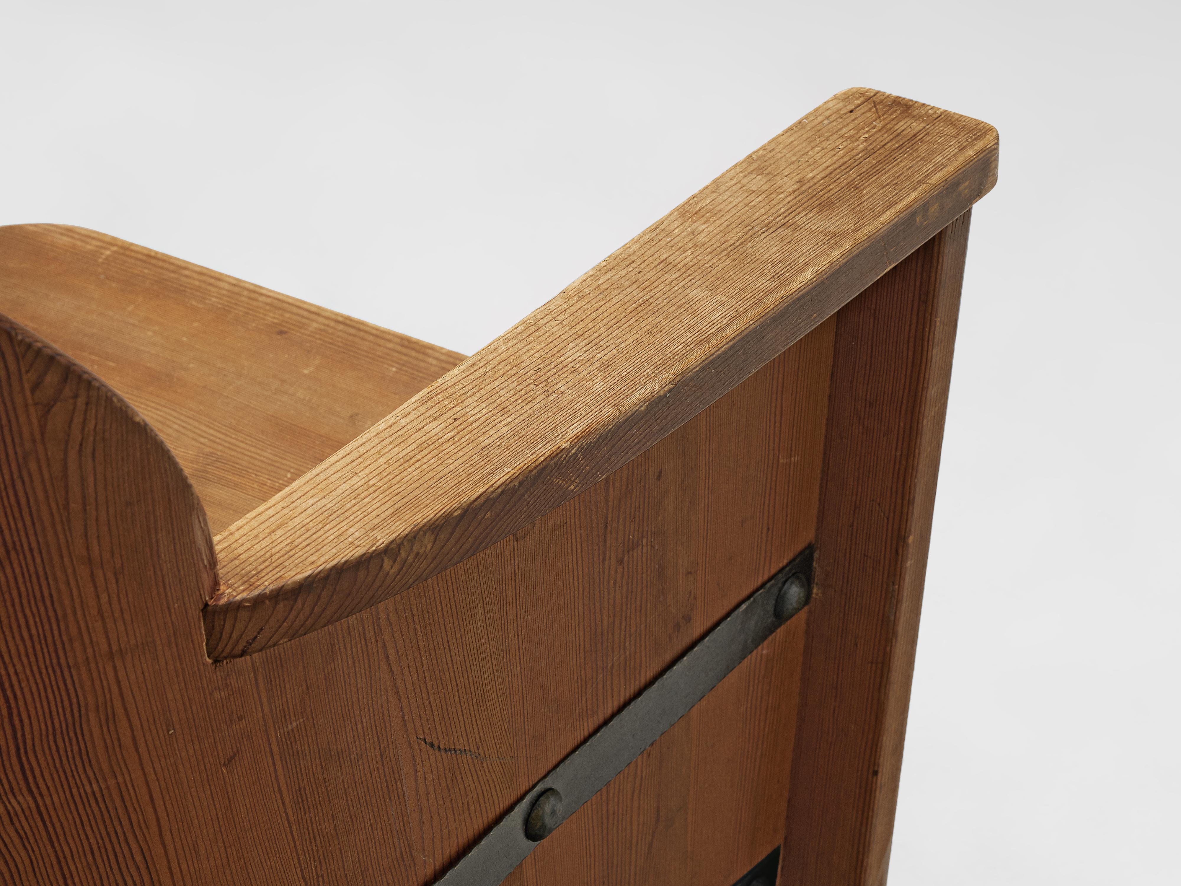 Set of Swedish Lounge Chairs in Pine 2