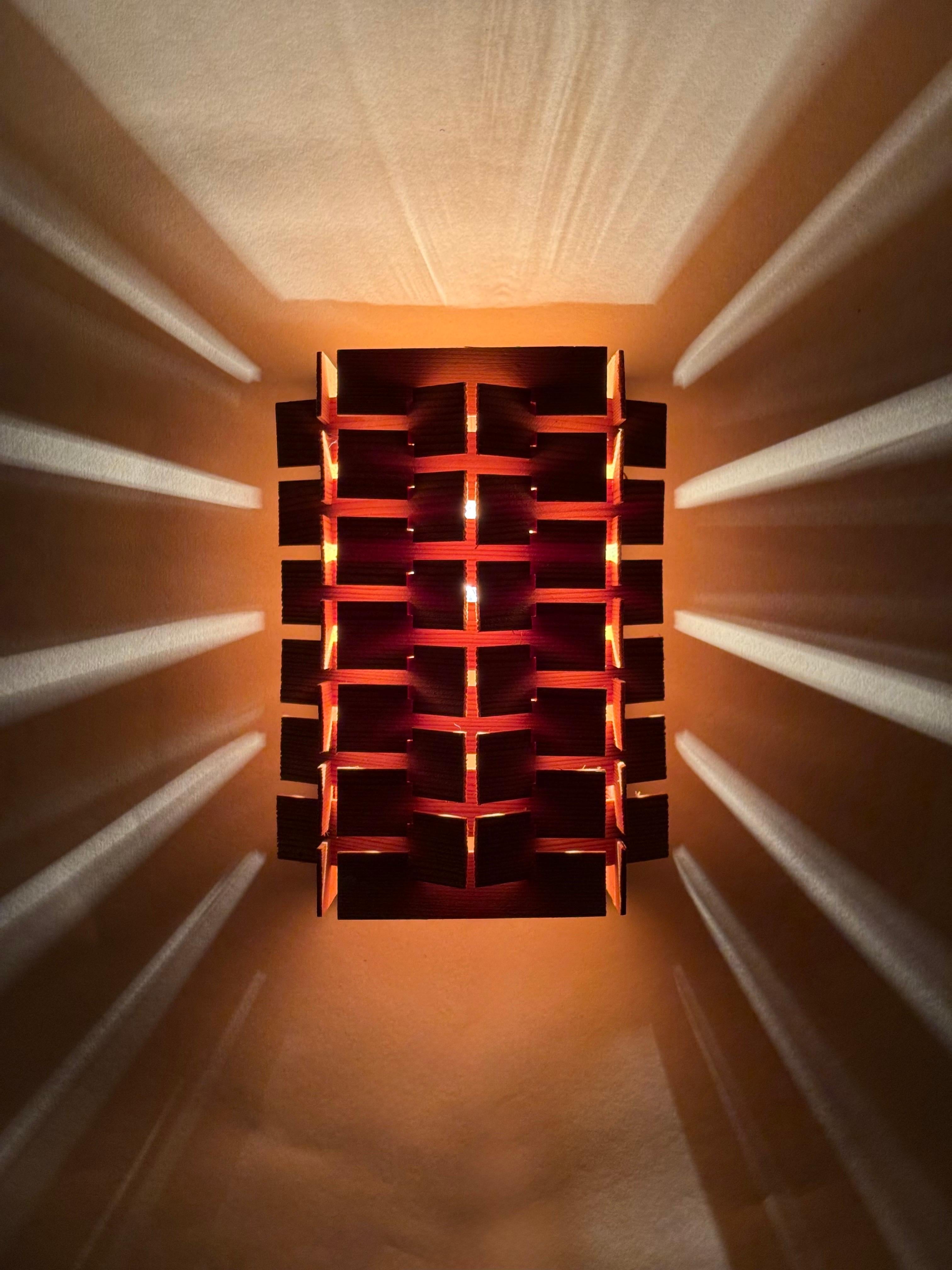 Ensemble d'appliques en pin suédois des années 1970 en vente 3