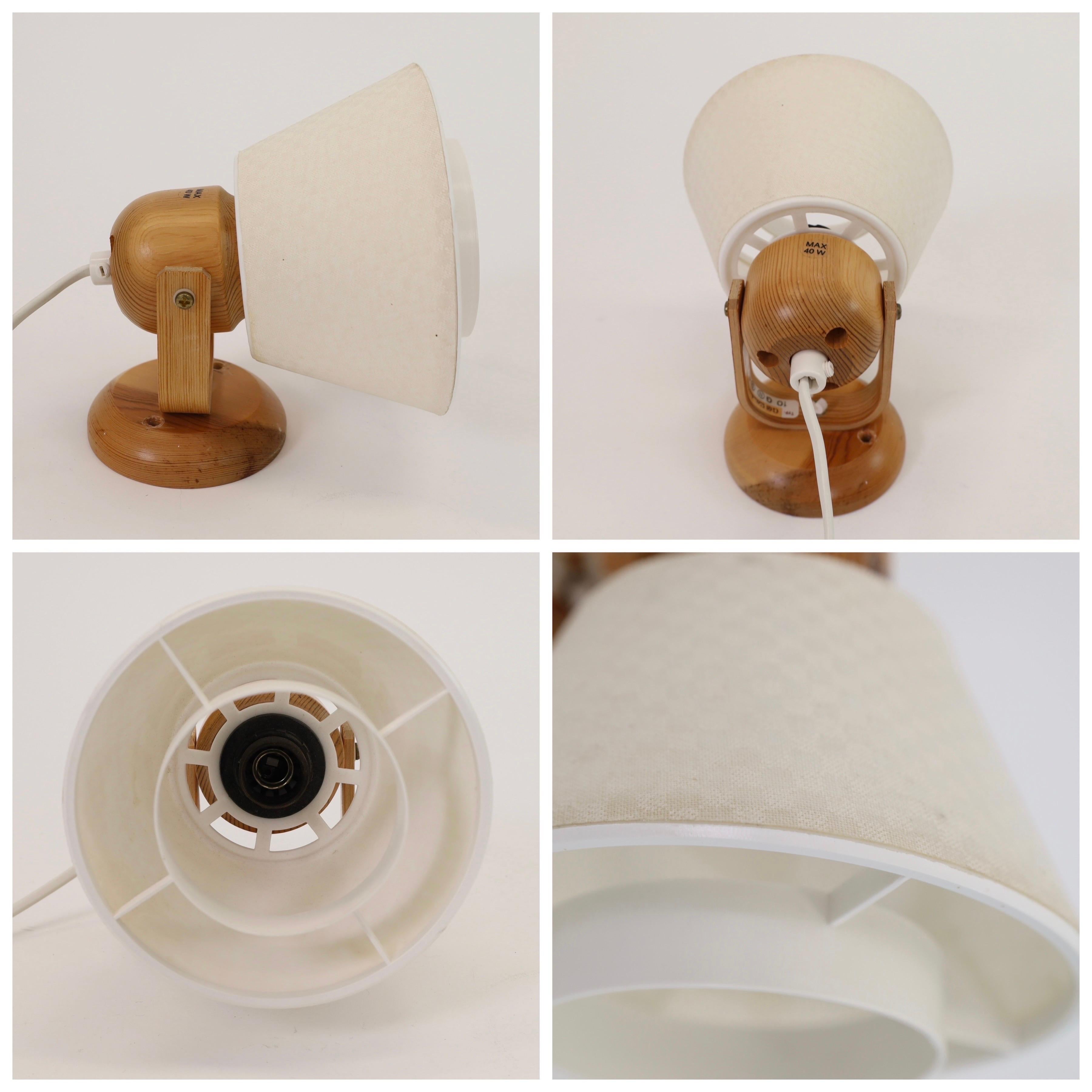 Set of Swedish Pine Wood bed lamps by Solbackens Svarveri, Sweden, 1970s For Sale 7