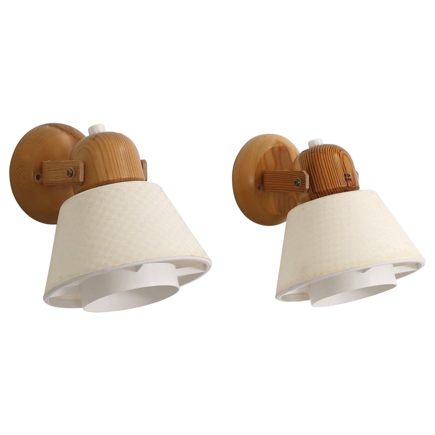 Ensemble de lampes de lit suédoises en bois de pin par Solbackens Svarveri, Suède, 1970