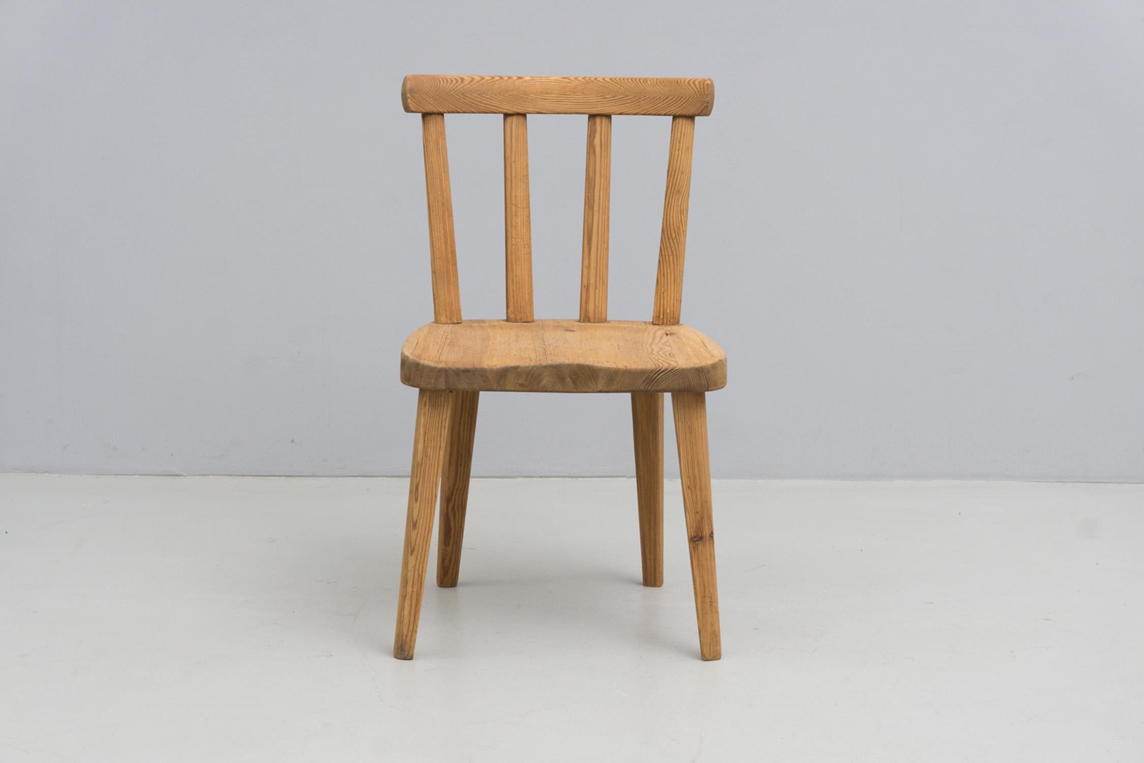 Set of Swedish Pine Wood Chairs, 'Uto' by Axel Einar Hjorth, 1930 For Sale 5