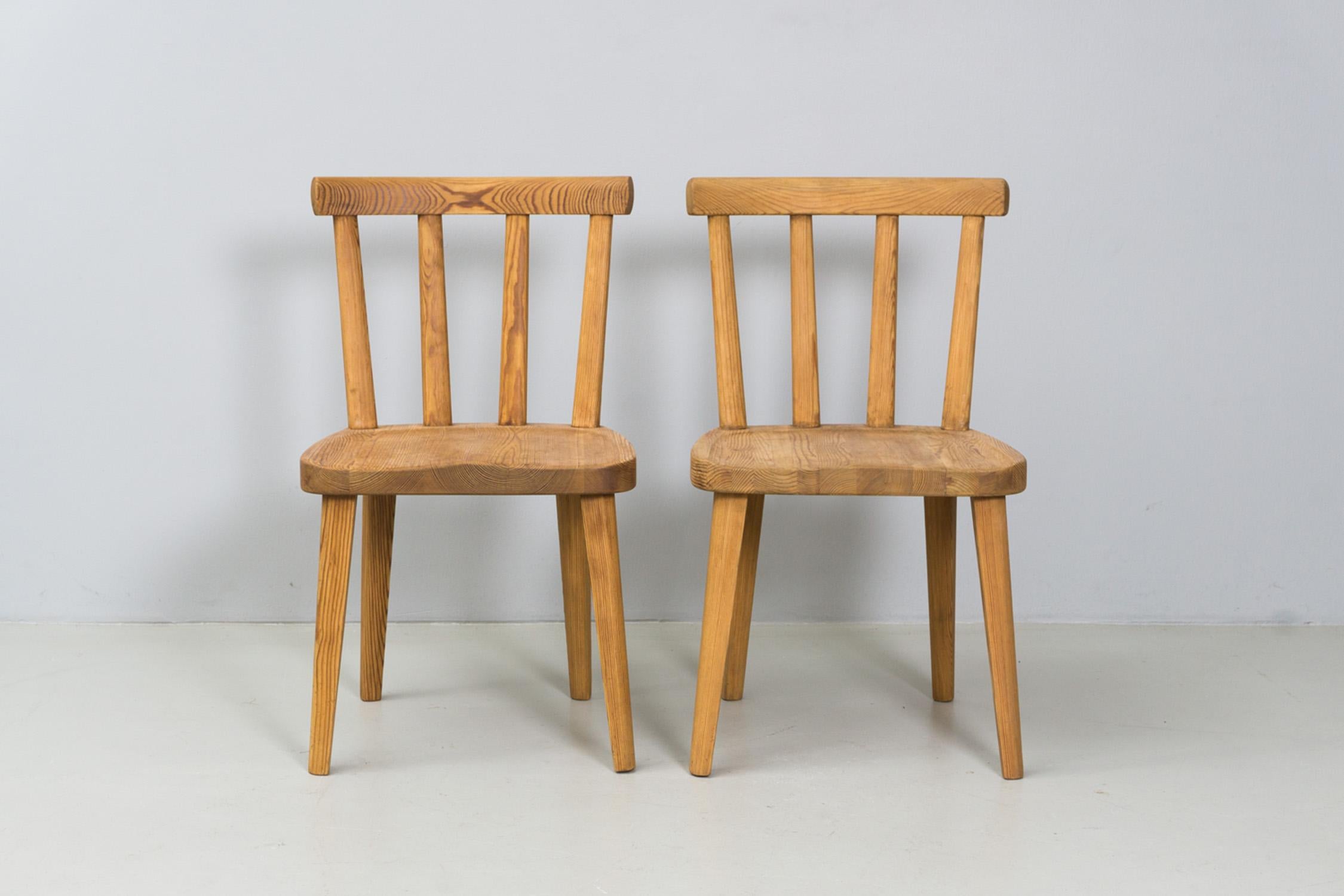 Modern Set of Swedish Pine Wood Chairs, 'Uto' by Axel Einar Hjorth, 1930