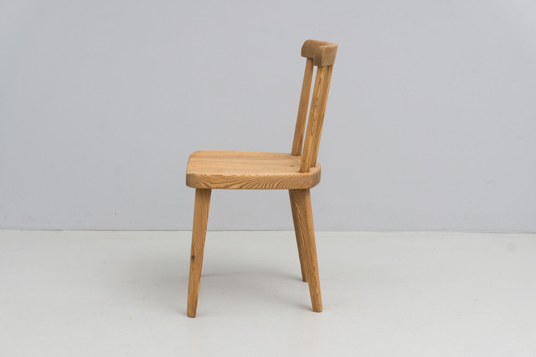 Set of Swedish Pine Wood Chairs, 'Uto' by Axel Einar Hjorth, 1930 For Sale 1