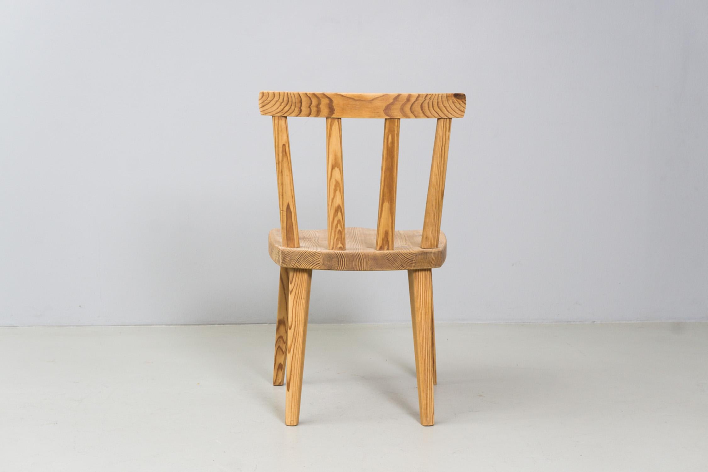 Set of Swedish Pine Wood Chairs, 'Uto' by Axel Einar Hjorth, 1930 3