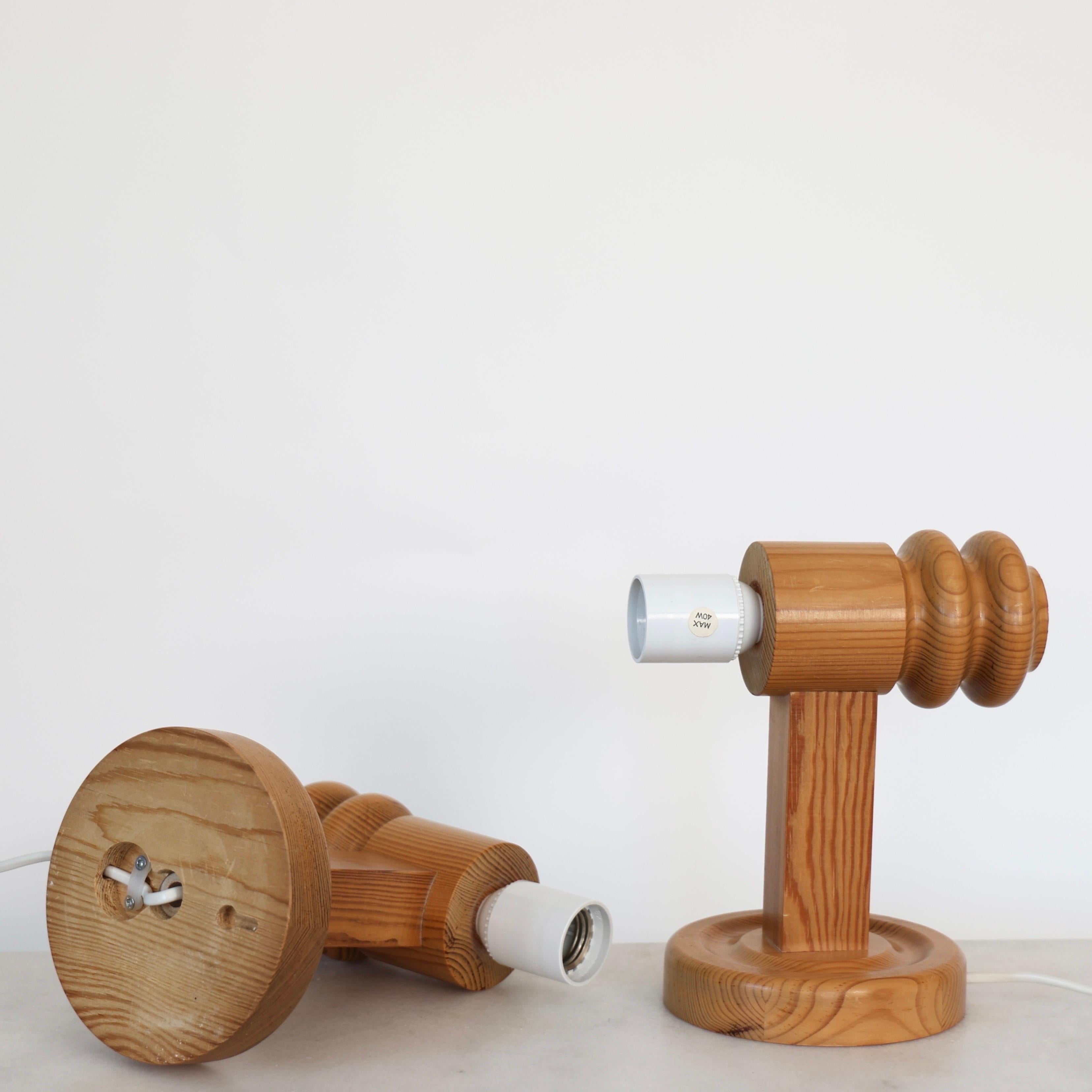 Ensemble d'appliques suédoises en bois de pin par Solbackens Svarveri, Suède, 1970 en vente 1