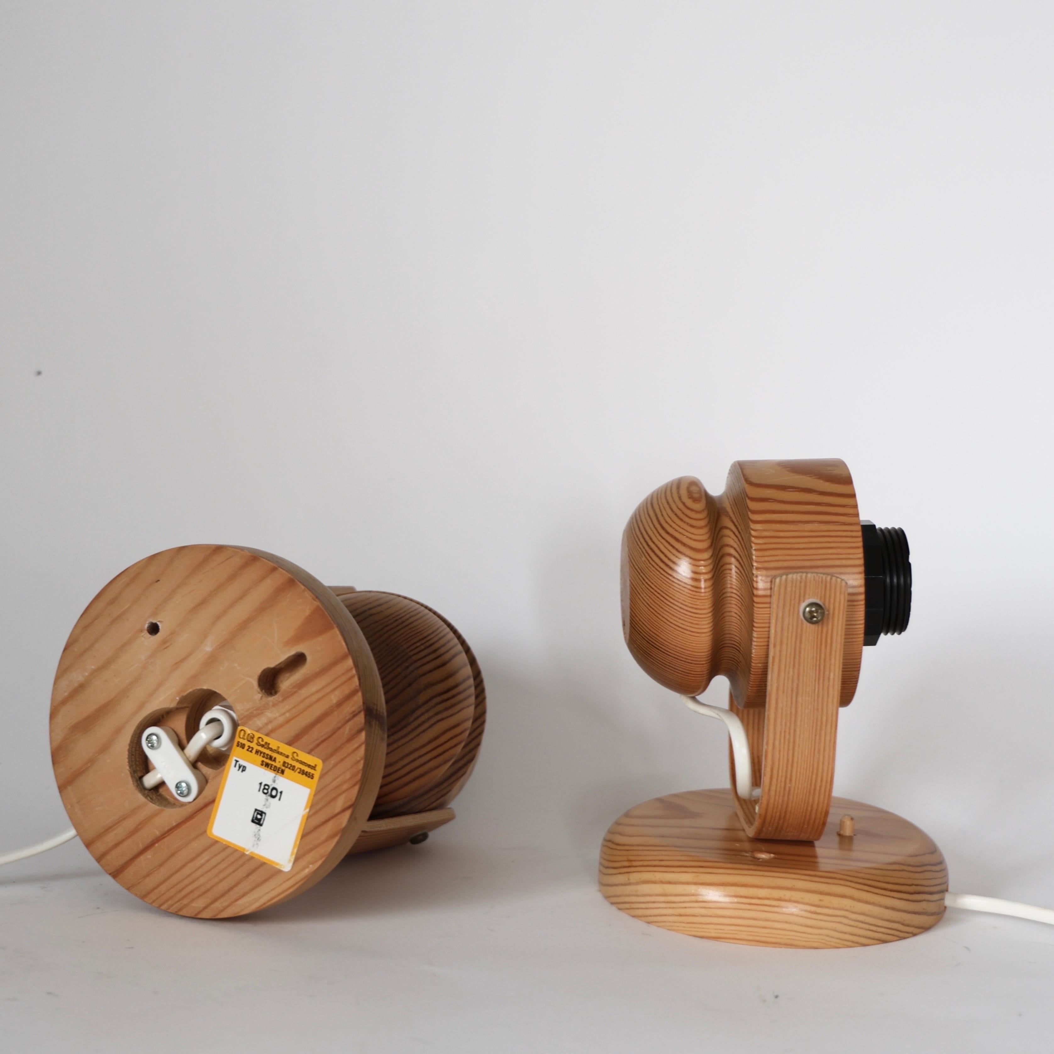 Ensemble d'appliques suédoises en bois de pin par Solbackens Svarveri, Suède, 1970 en vente 5