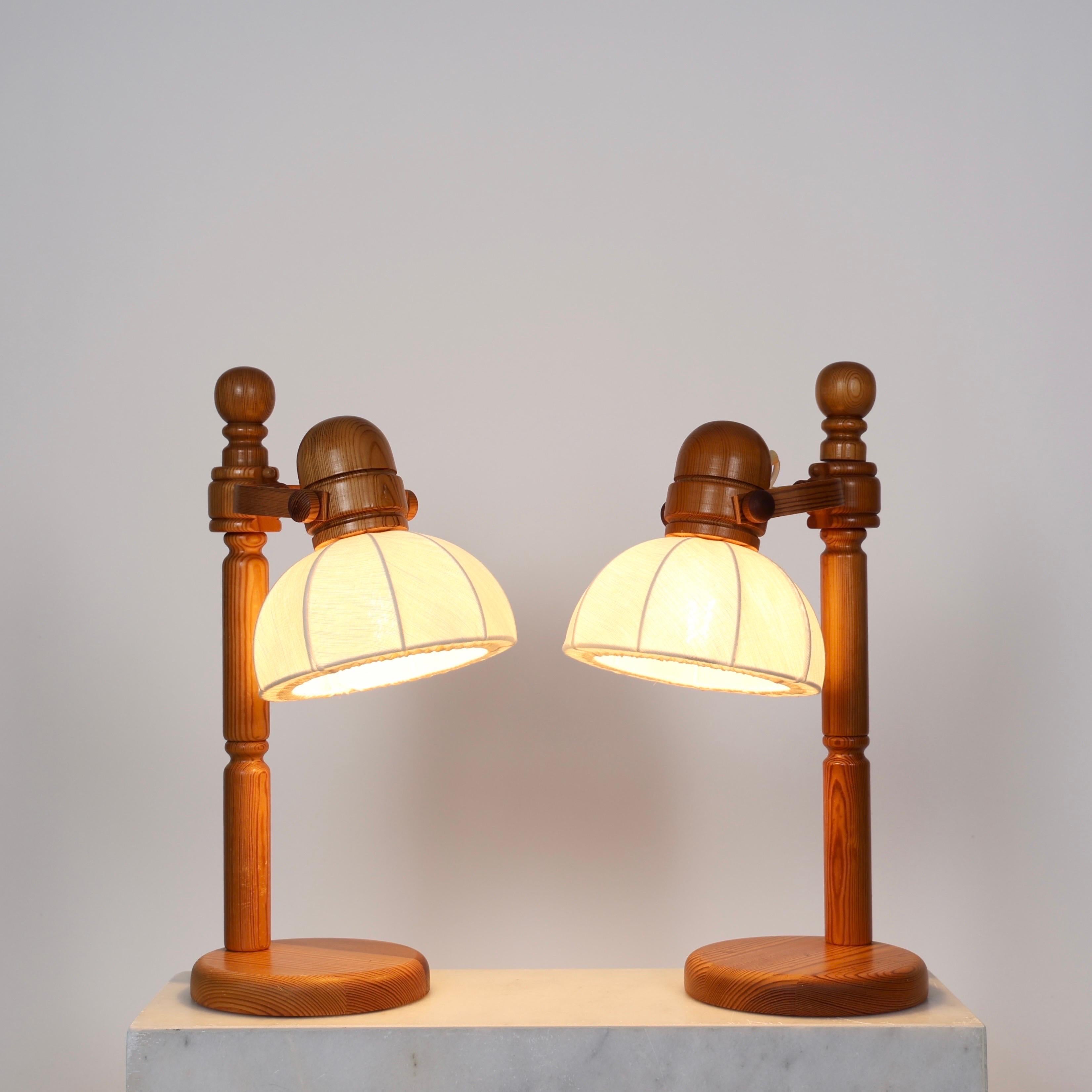 Ensemble de lampes de table en bois de pin suédois par Markslöjd, Suède, années 1980 en vente 8