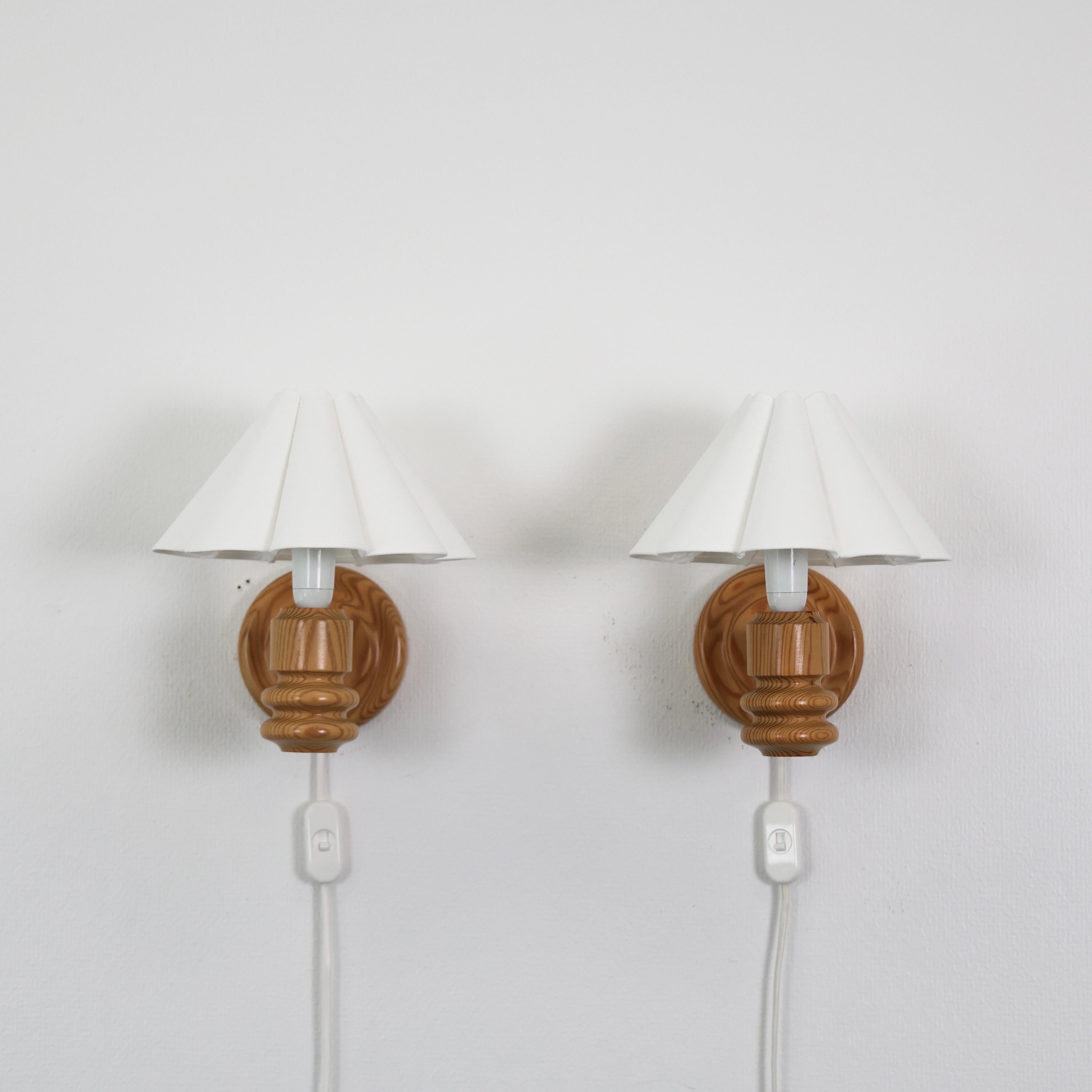 Late 20th Century Set of Swedish Pine Wood Wall Lamps by Solbackens Svarveri, Sweden, 1970s For Sale