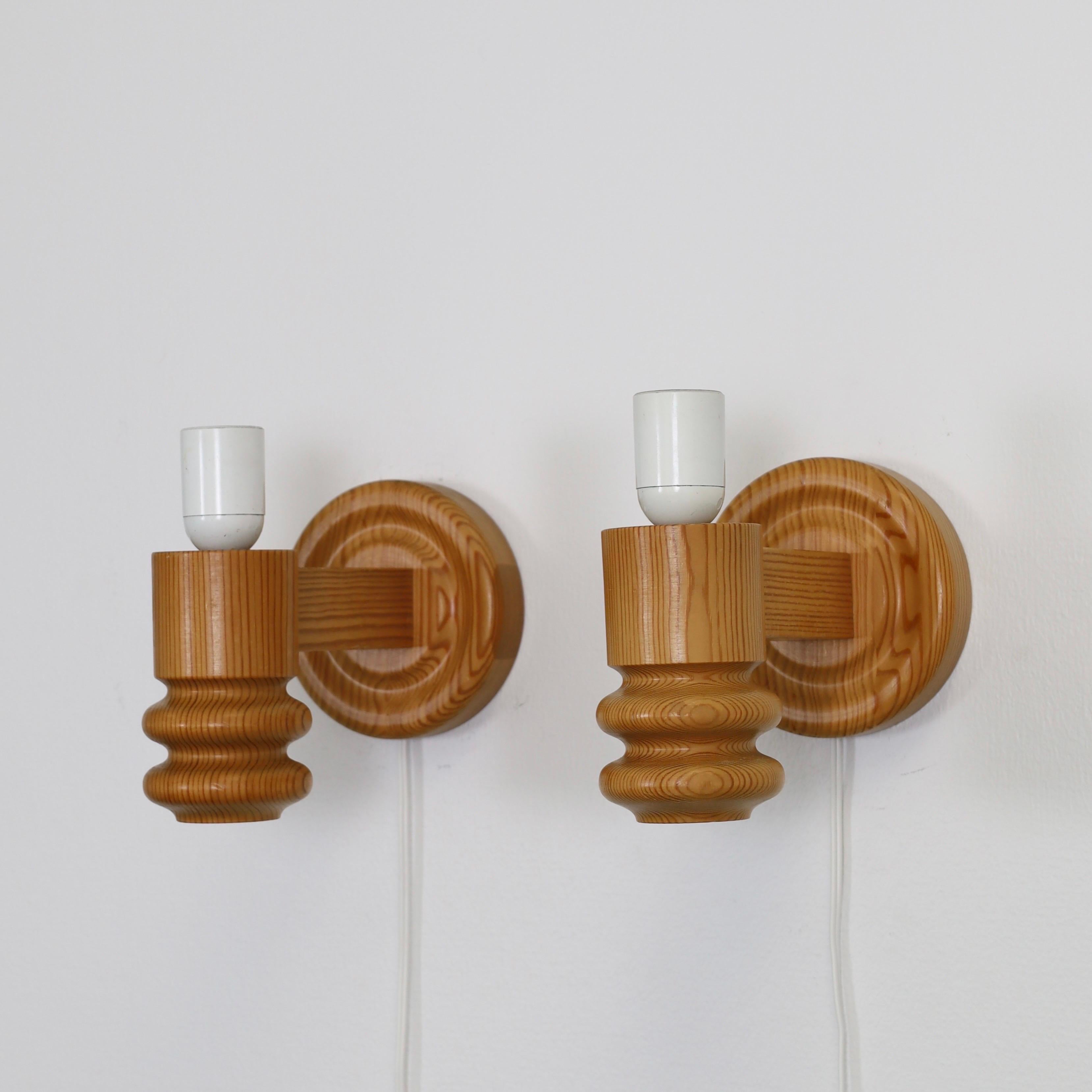 Set of Swedish Pine Wood Wall Lamps by Solbackens Svarveri, Sweden, 1970s For Sale 4