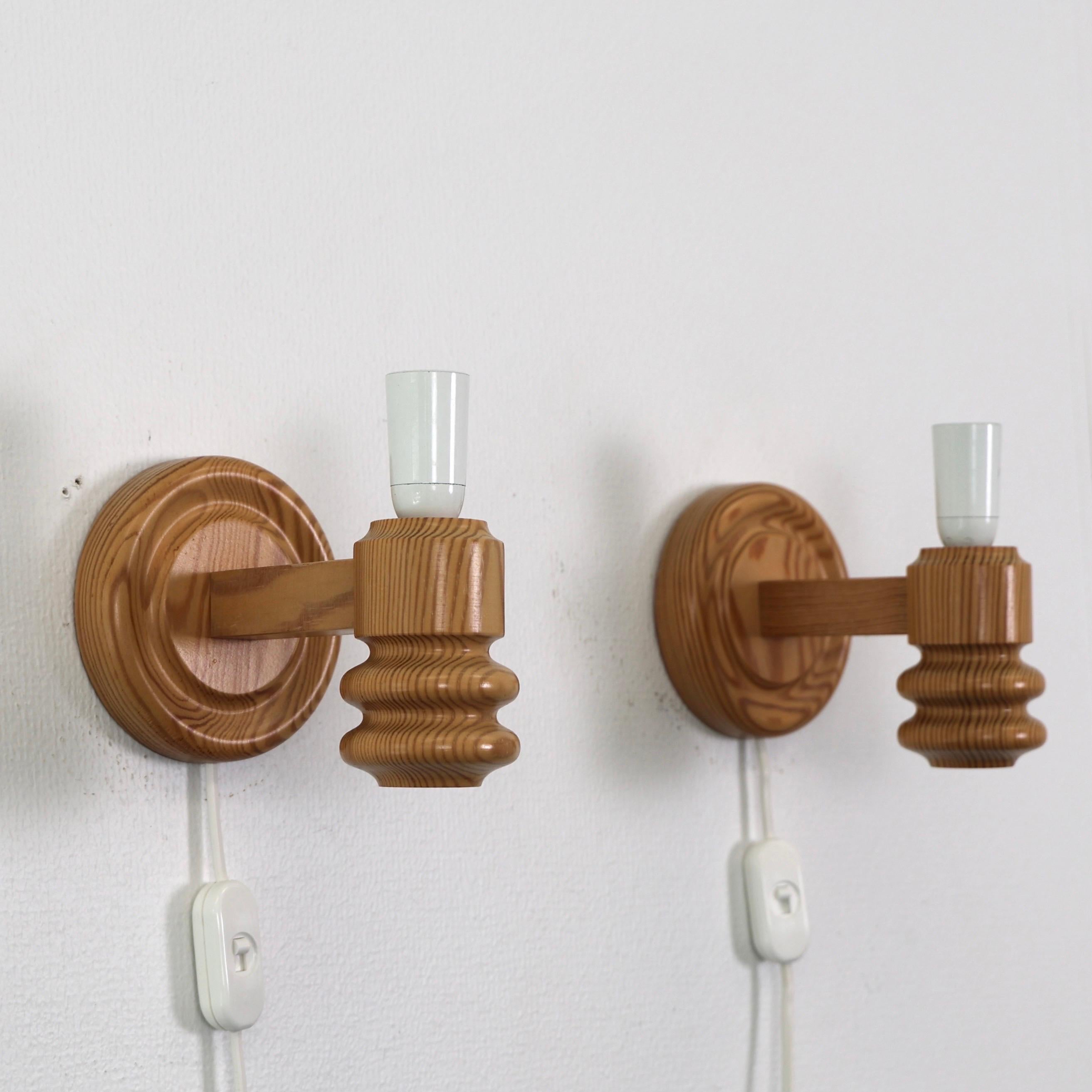 Set of Swedish Pine Wood Wall Lamps by Solbackens Svarveri, Sweden, 1970s For Sale 4