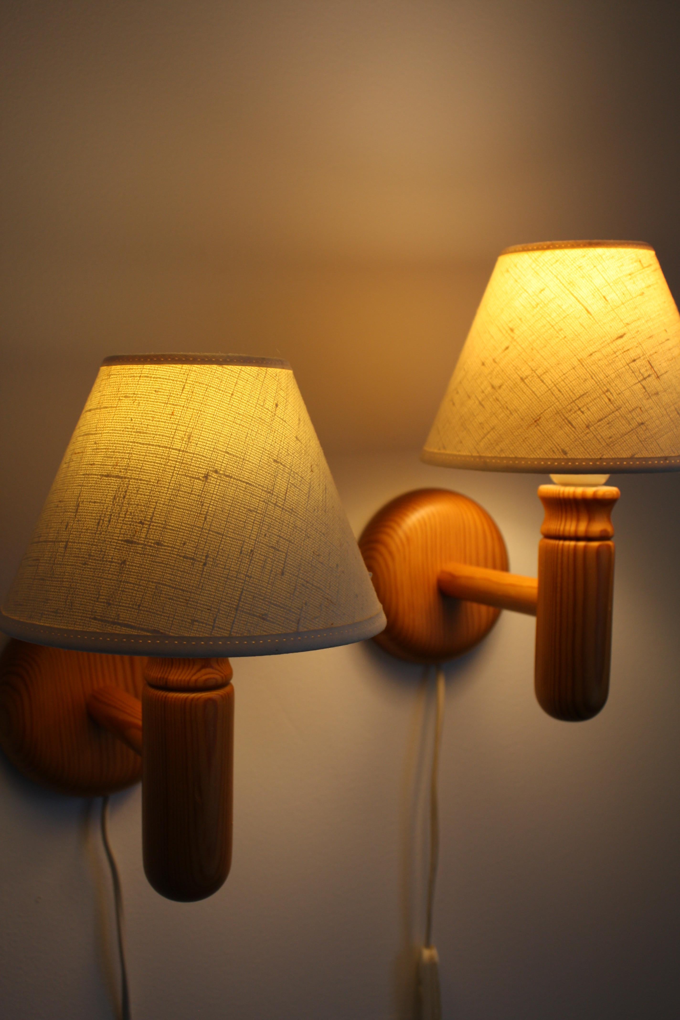 Set of Swedish Pine Wood Wall Lamps by Vigan, 1970s For Sale 4