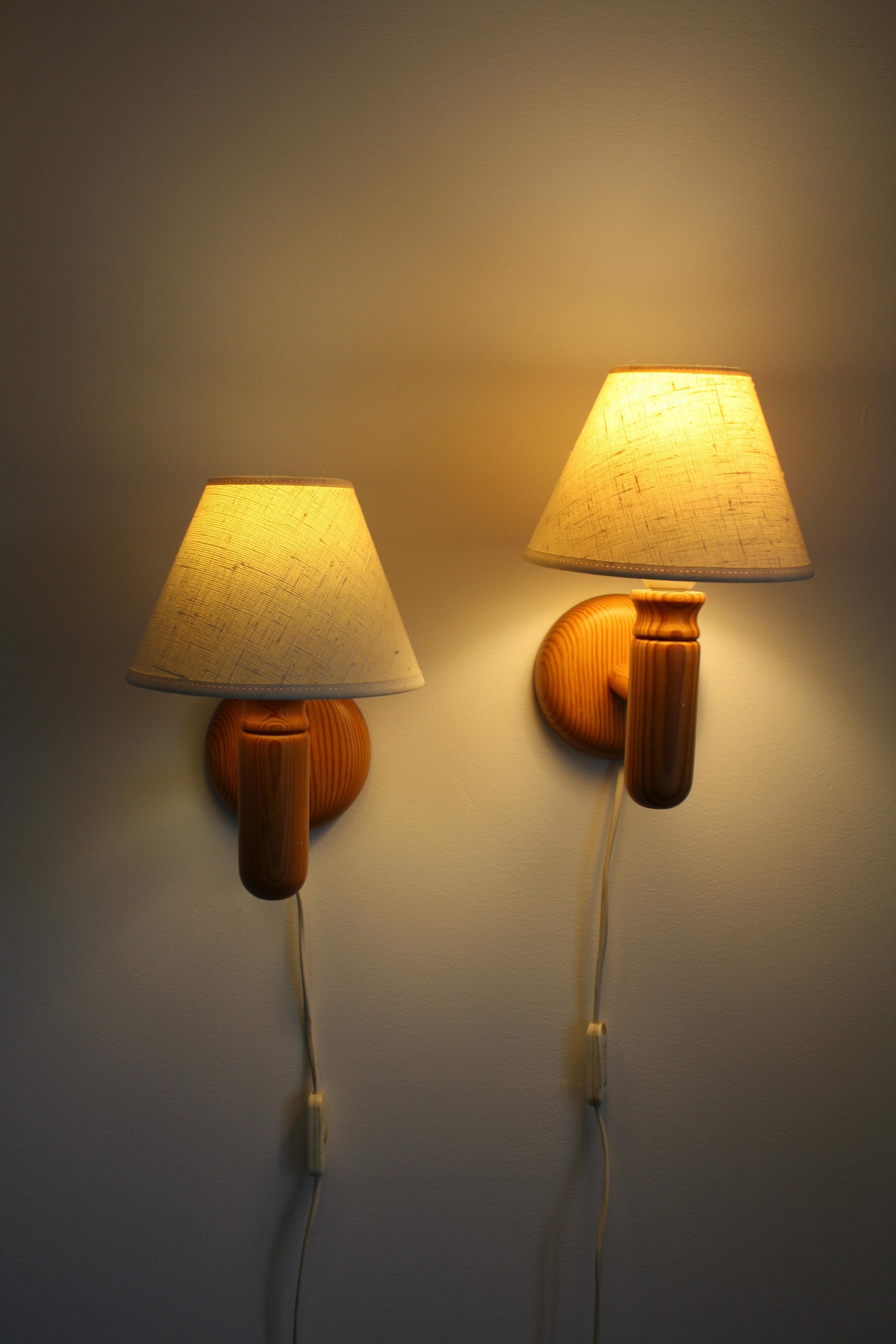 Set of Swedish Pine Wood Wall Lamps by Vigan, 1970s For Sale 5