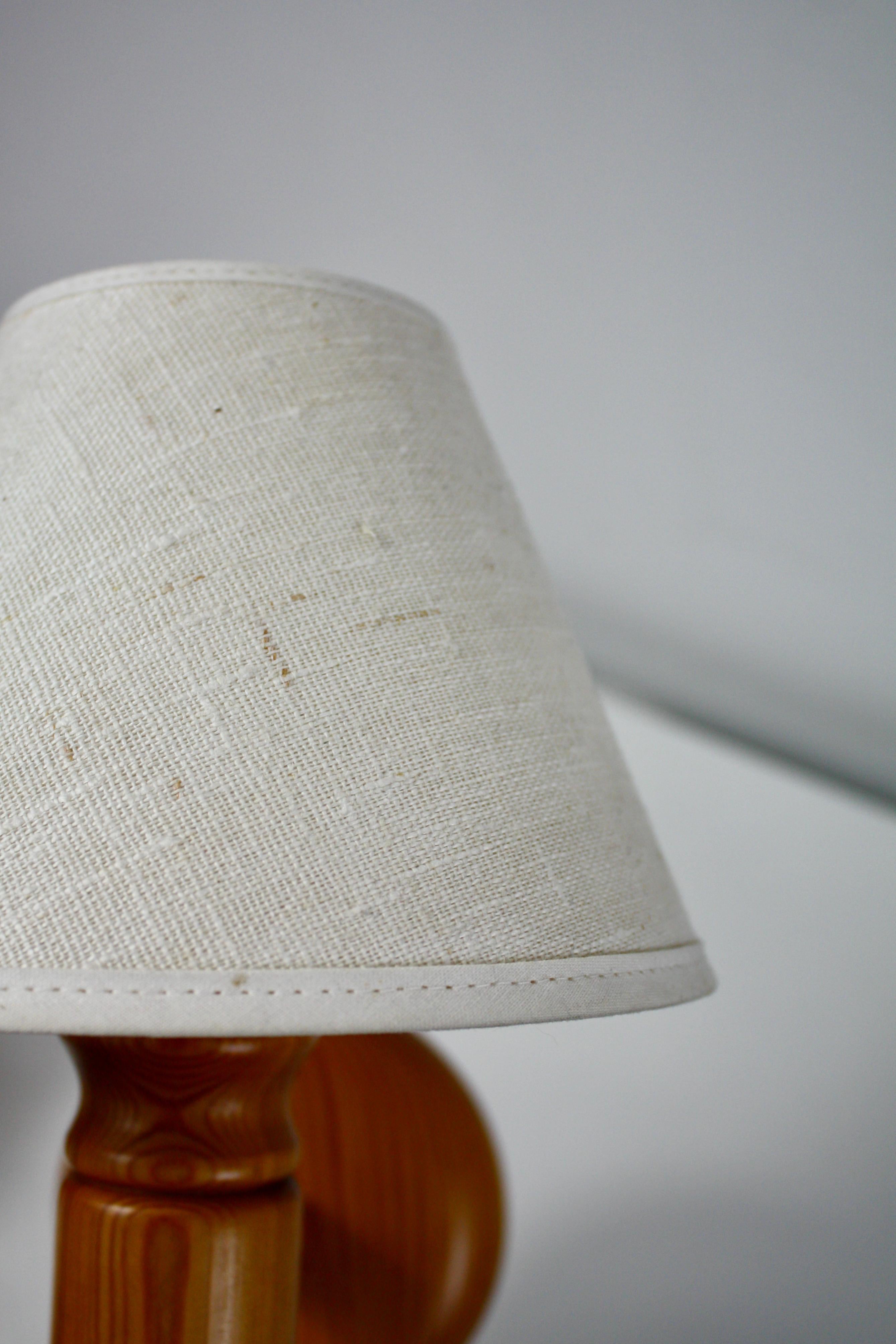 Set of Swedish Pine Wood Wall Lamps by Vigan, 1970s For Sale 6